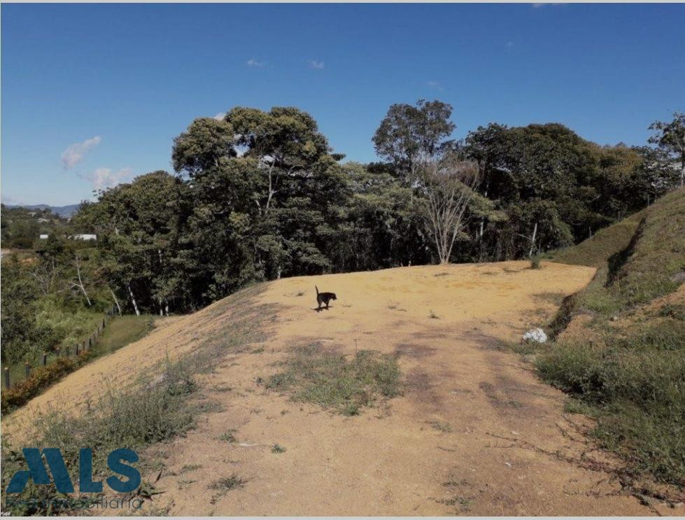 Lote independiente para venta en Rionegro - Cabeceras rionegro - cabeceras