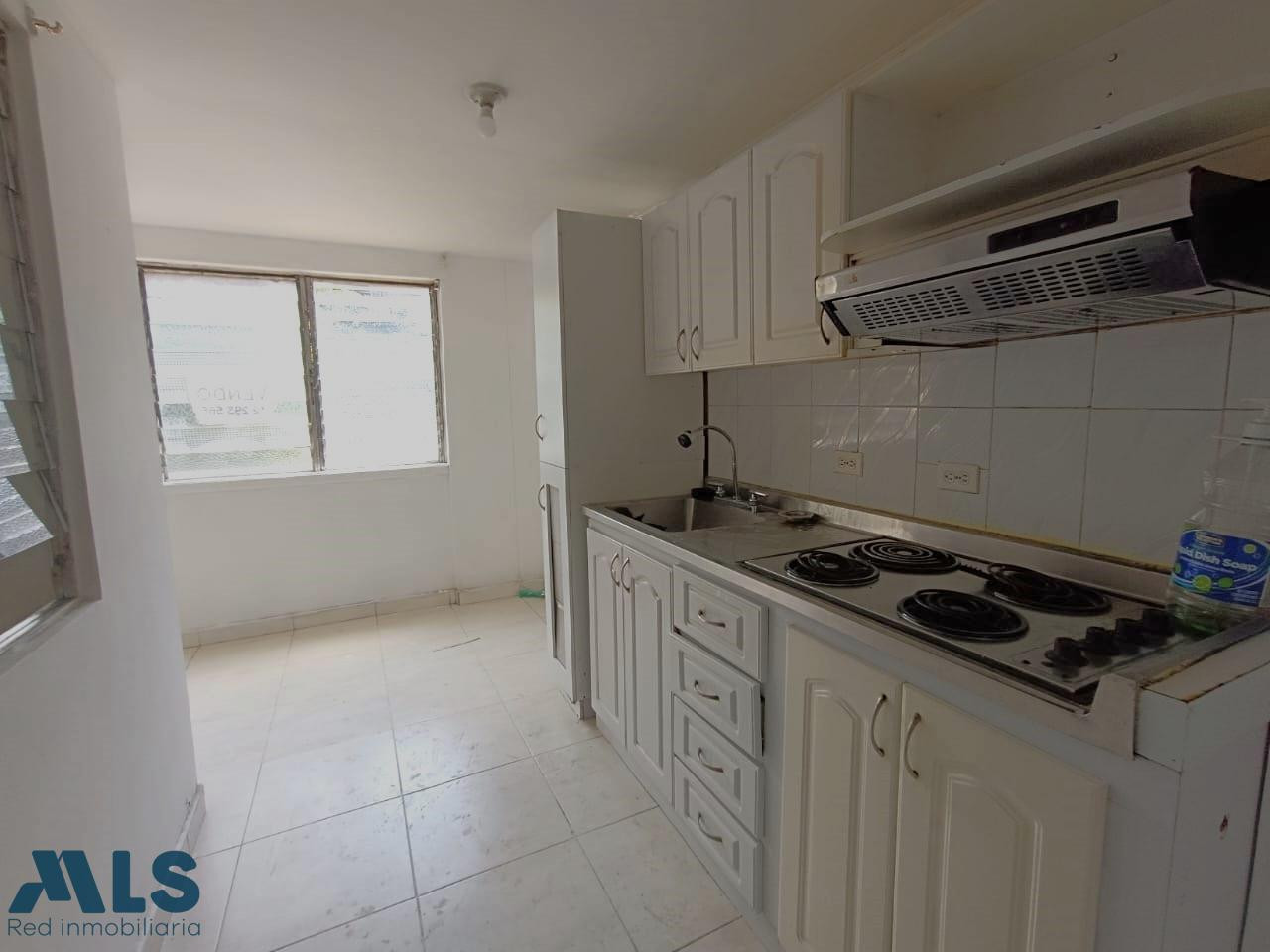 APARTAMENTO SEGUNDO PISO UNIDAD CERRADA medellin - naranjal