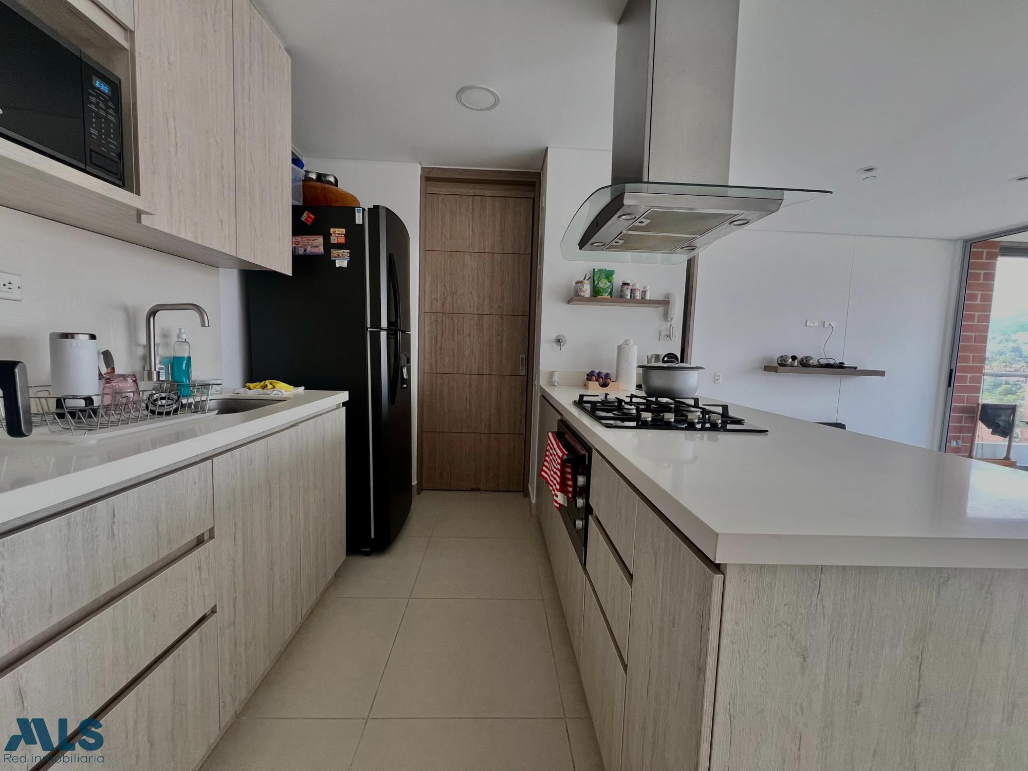 Hermoso apartamento en Envigado envigado - loma de los mesa