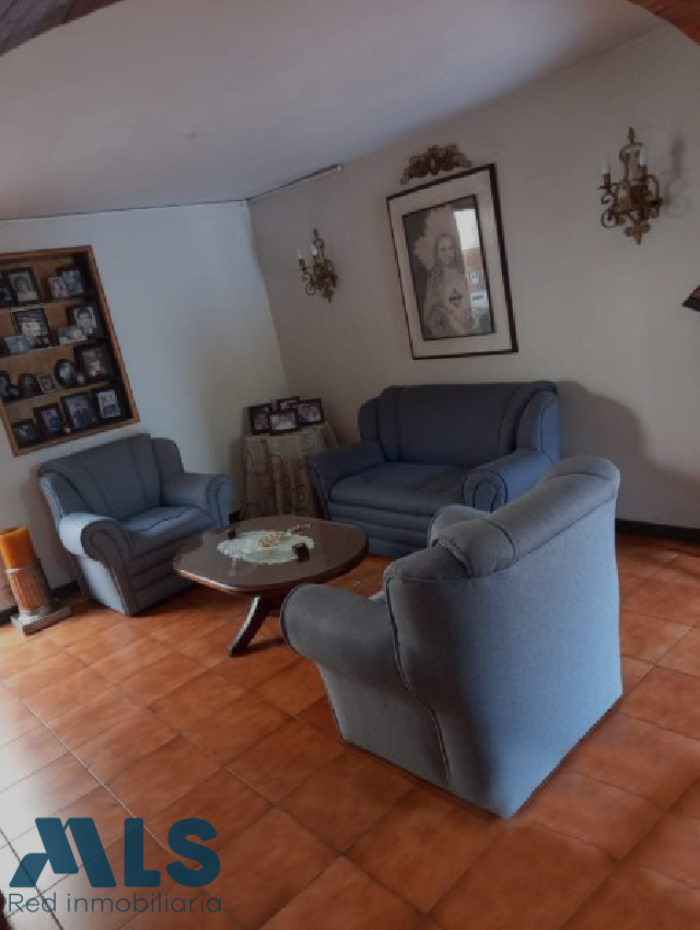 Casa unifamiliar en venta en belén aliadas medellin - aliadas