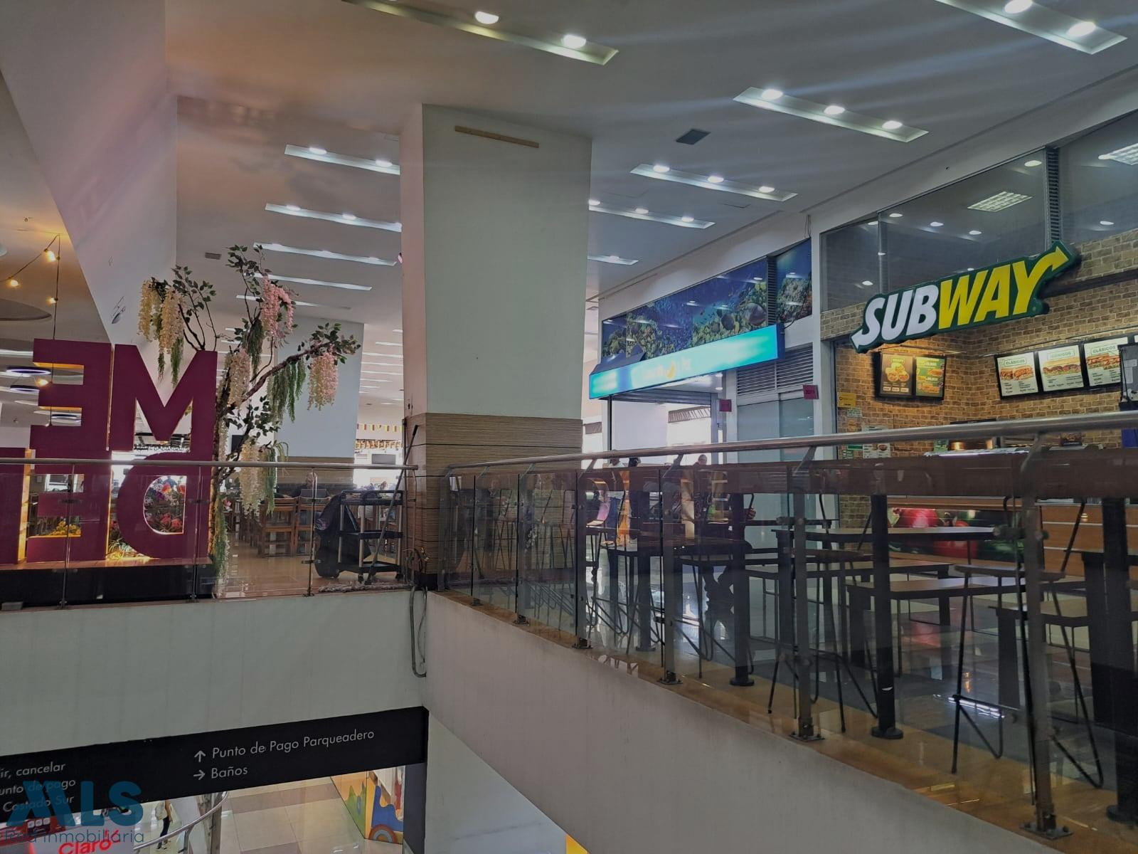 Venta local comercial rentando en el gran plaza medellin - centro