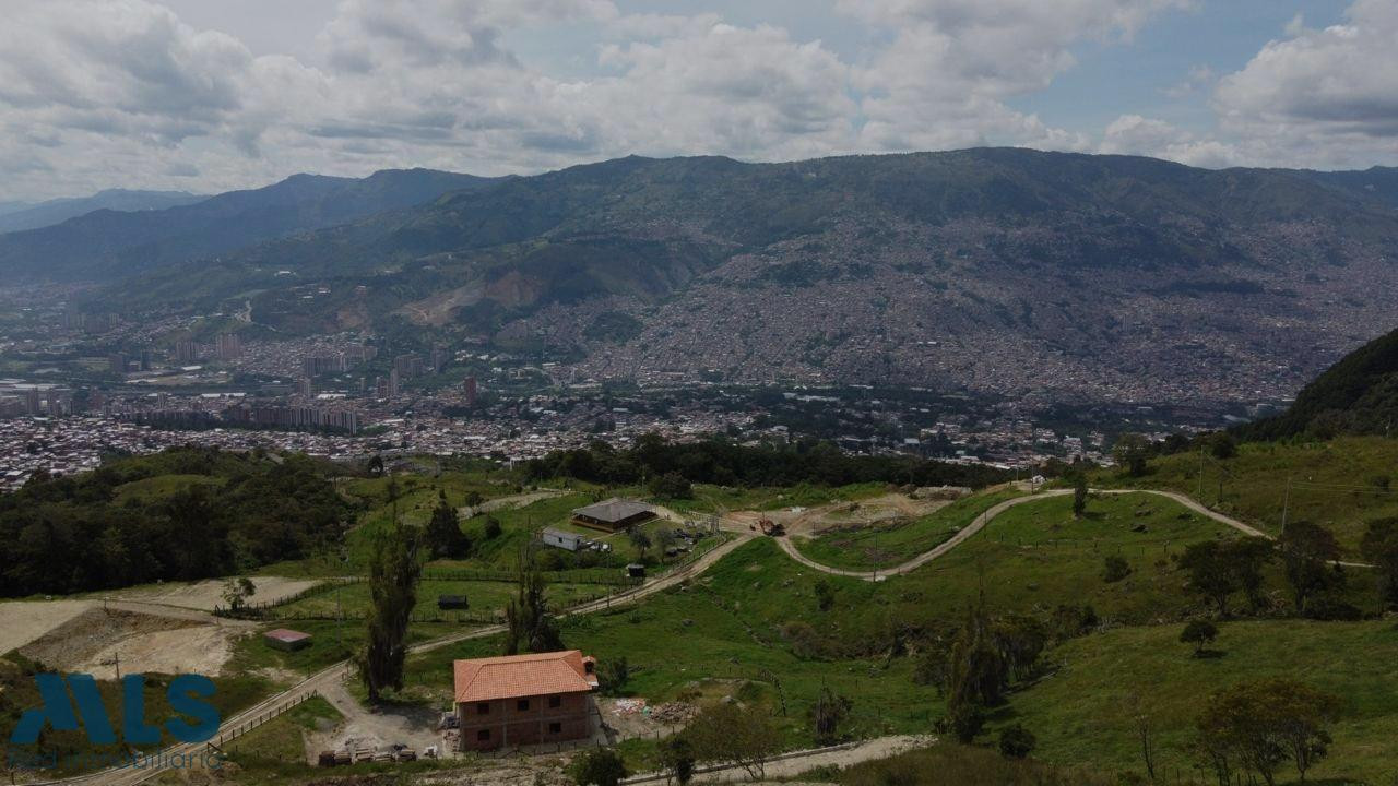 Hermoso lote en parcelación con vista panorámica. bello - san felix