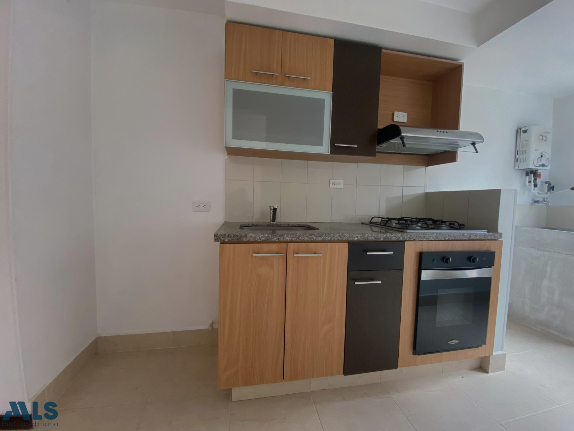 APARTAMENTO EN SABANETA UNIDAD COMPLETA Y CERCA DE AV. POBLADO sabaneta - el carmelo