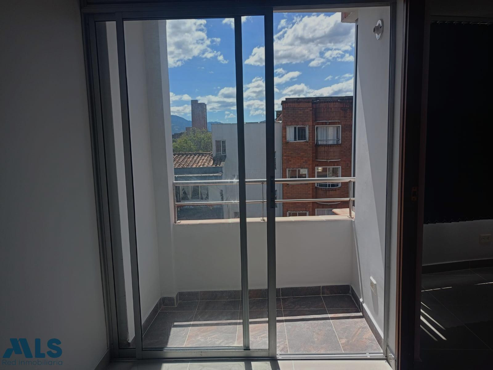 HERMOSO APARTAMENTO EN VENTA - SECTOR LOS COLORES medellin - los colores