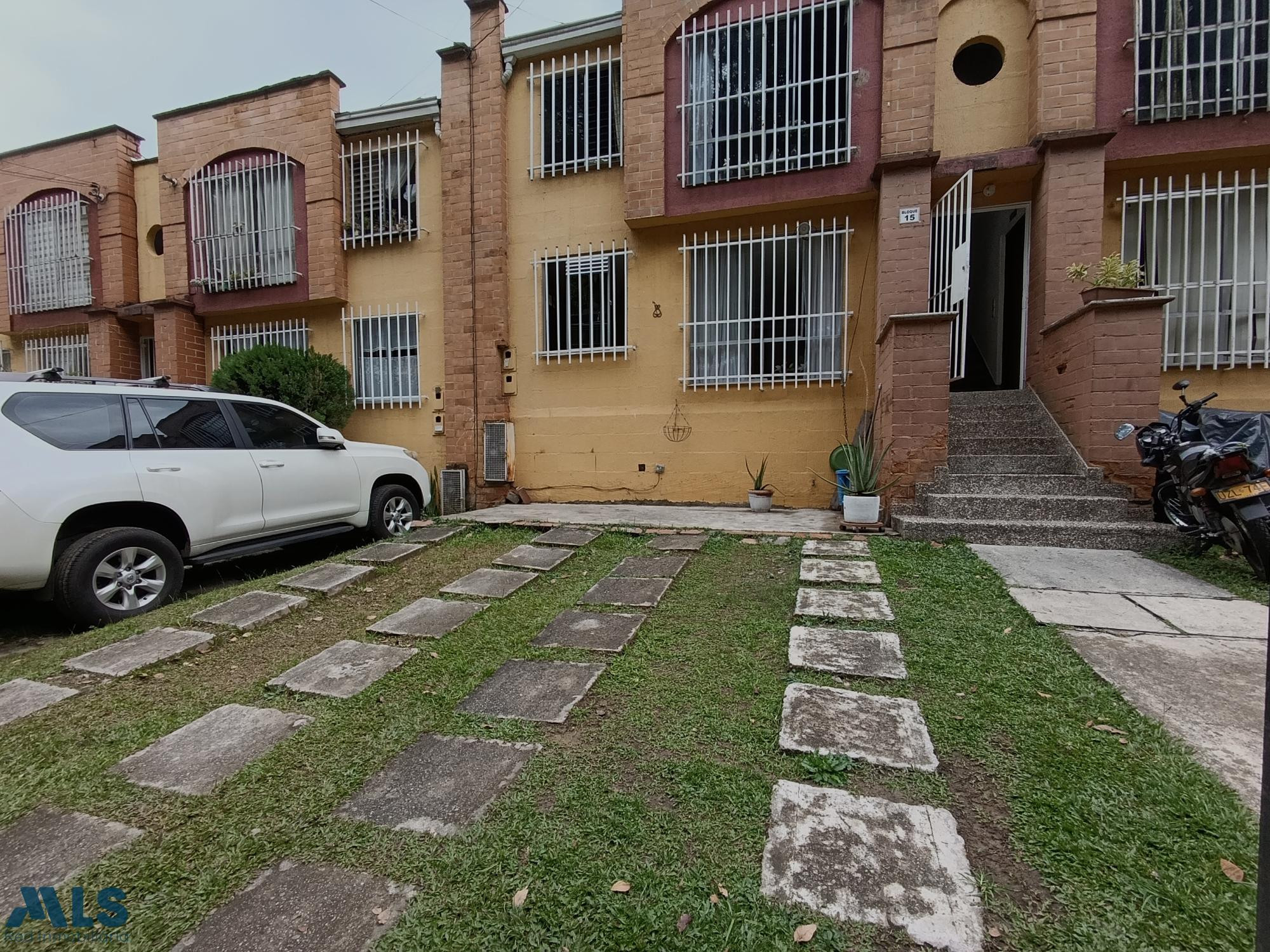 Casa en venta en unidad cerrada en belen rincon medellin - el rincon