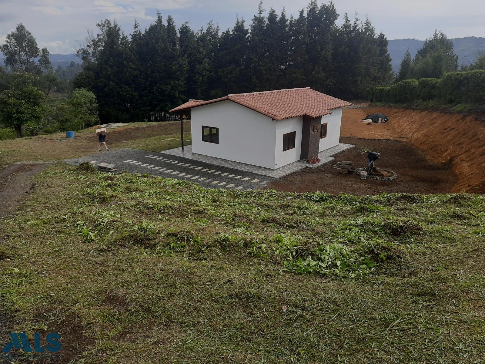 CASA EN VENTA EN GUARNE guarne - vereda la clara