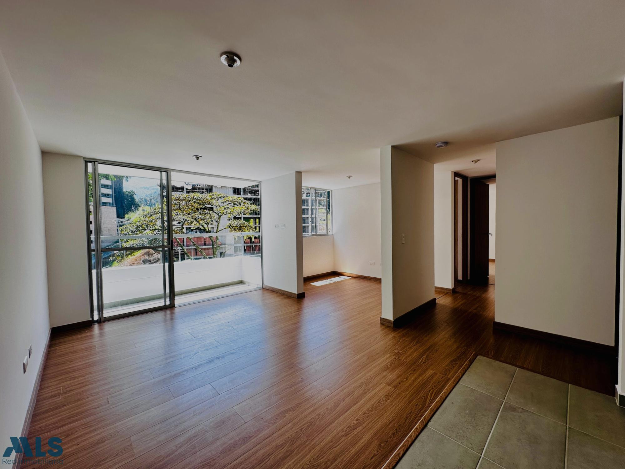 Apartamento para estrenar parte baja de San José sabaneta - loma de san jose