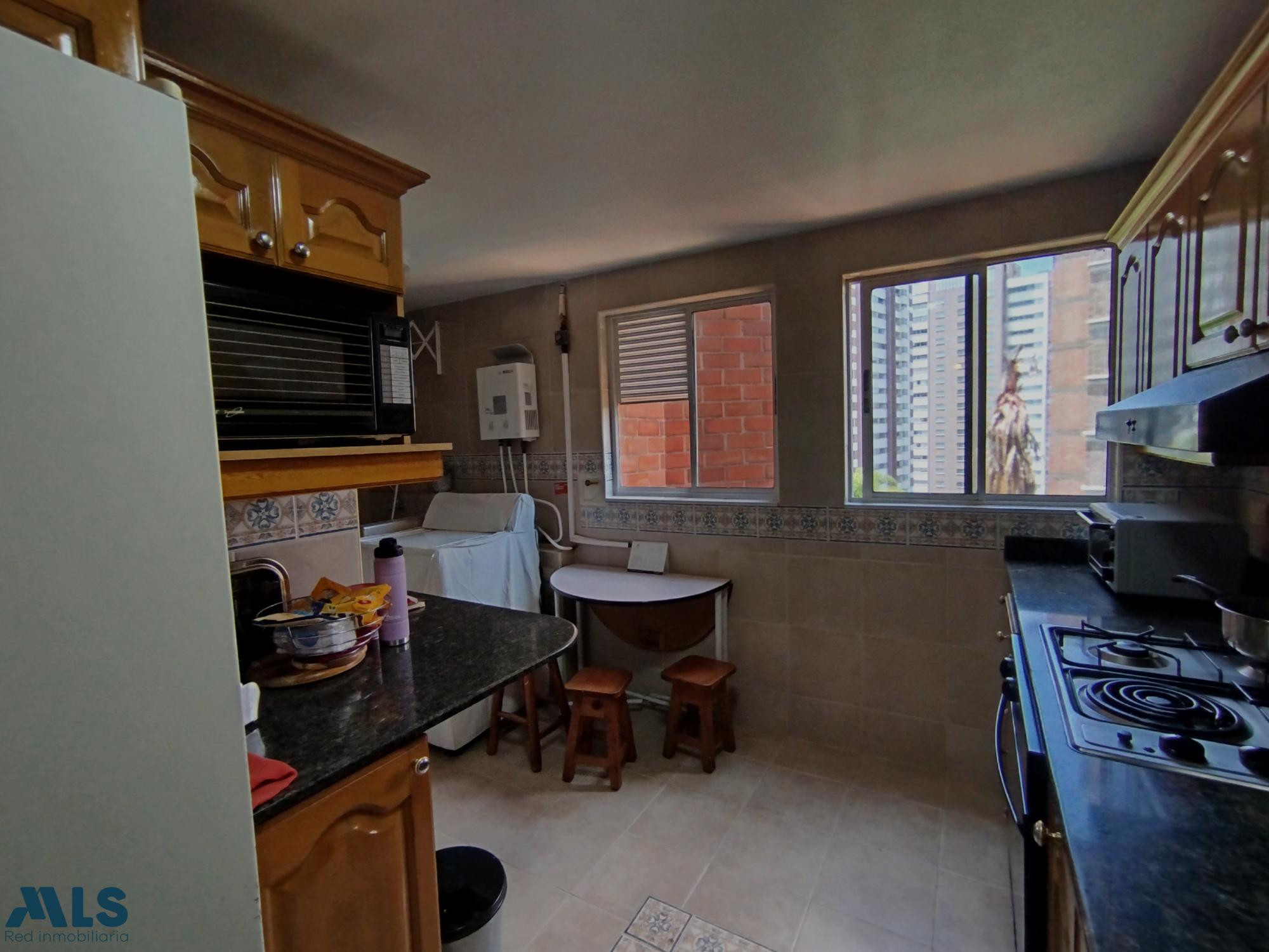 Espectacular apartamento en Castropol medellin - castropol