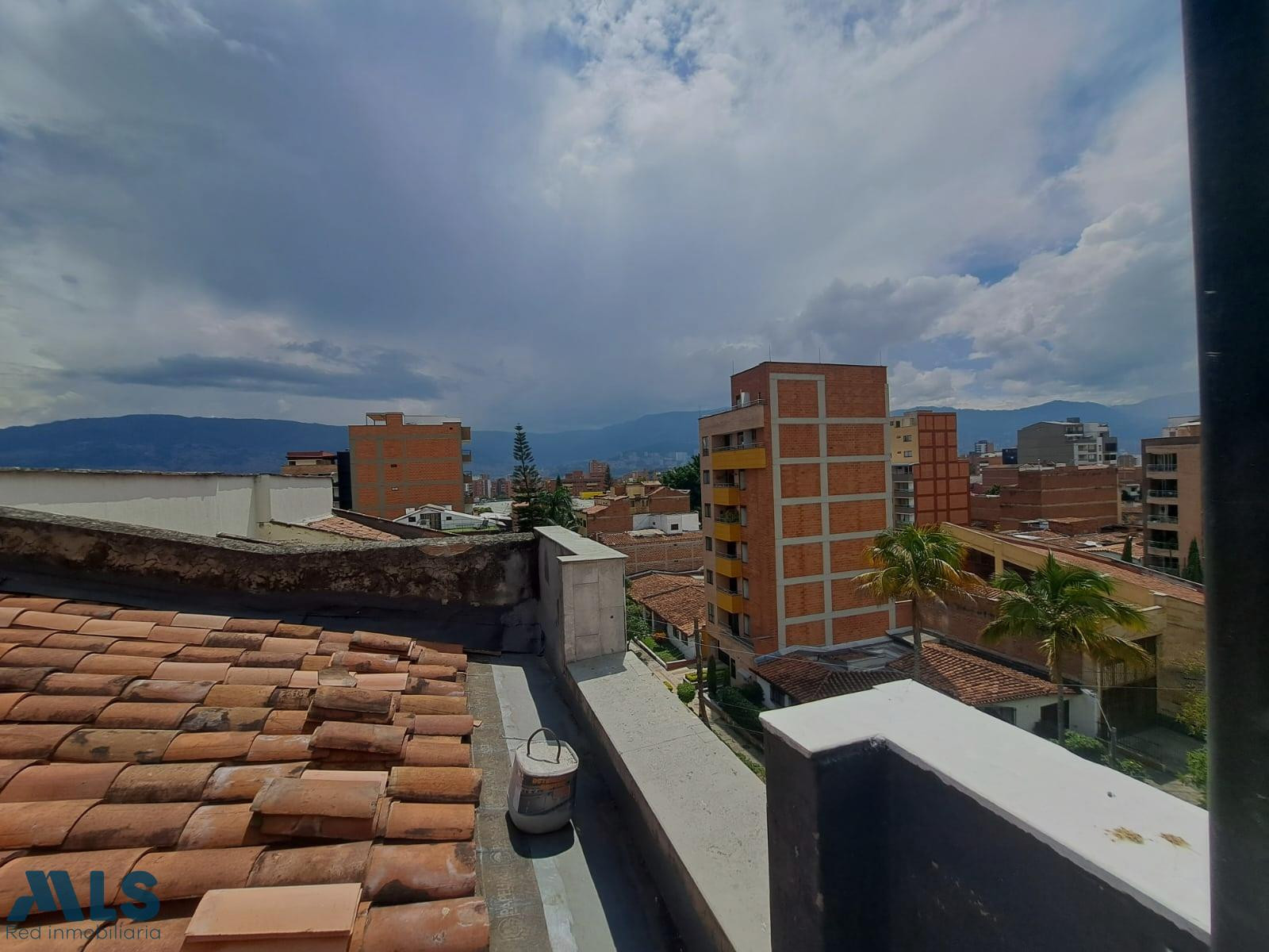 hermoso apartamento en simon bolivar (LAURELES) medellin - simon bolivar