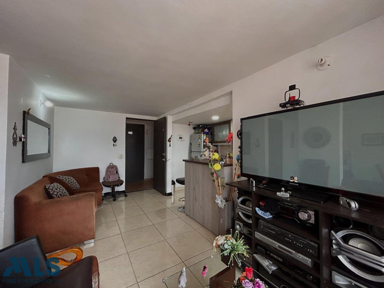 Apartamento en Unidad Cerrada con agradable vista bello - la cumbre