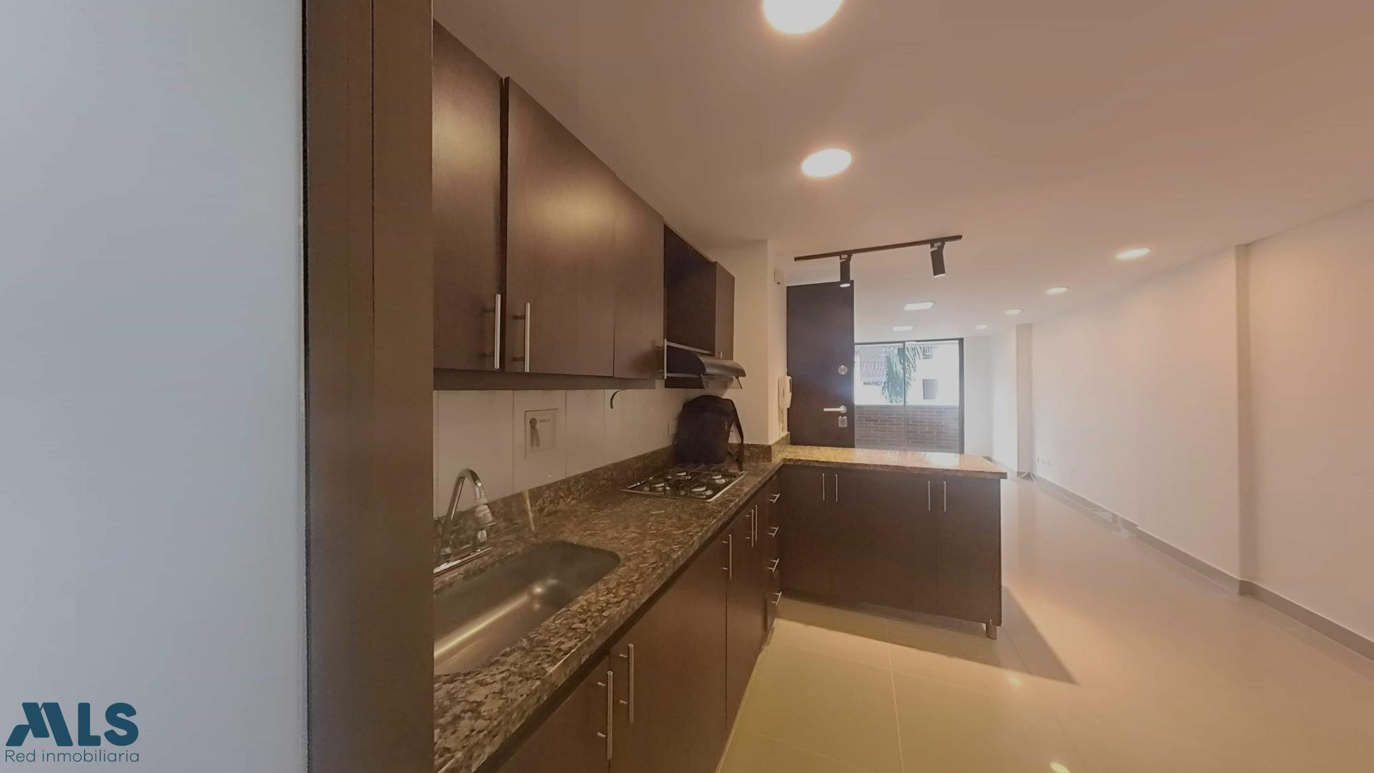 vendo apartamento totalmete remodelado, en laureles medellin - laureles