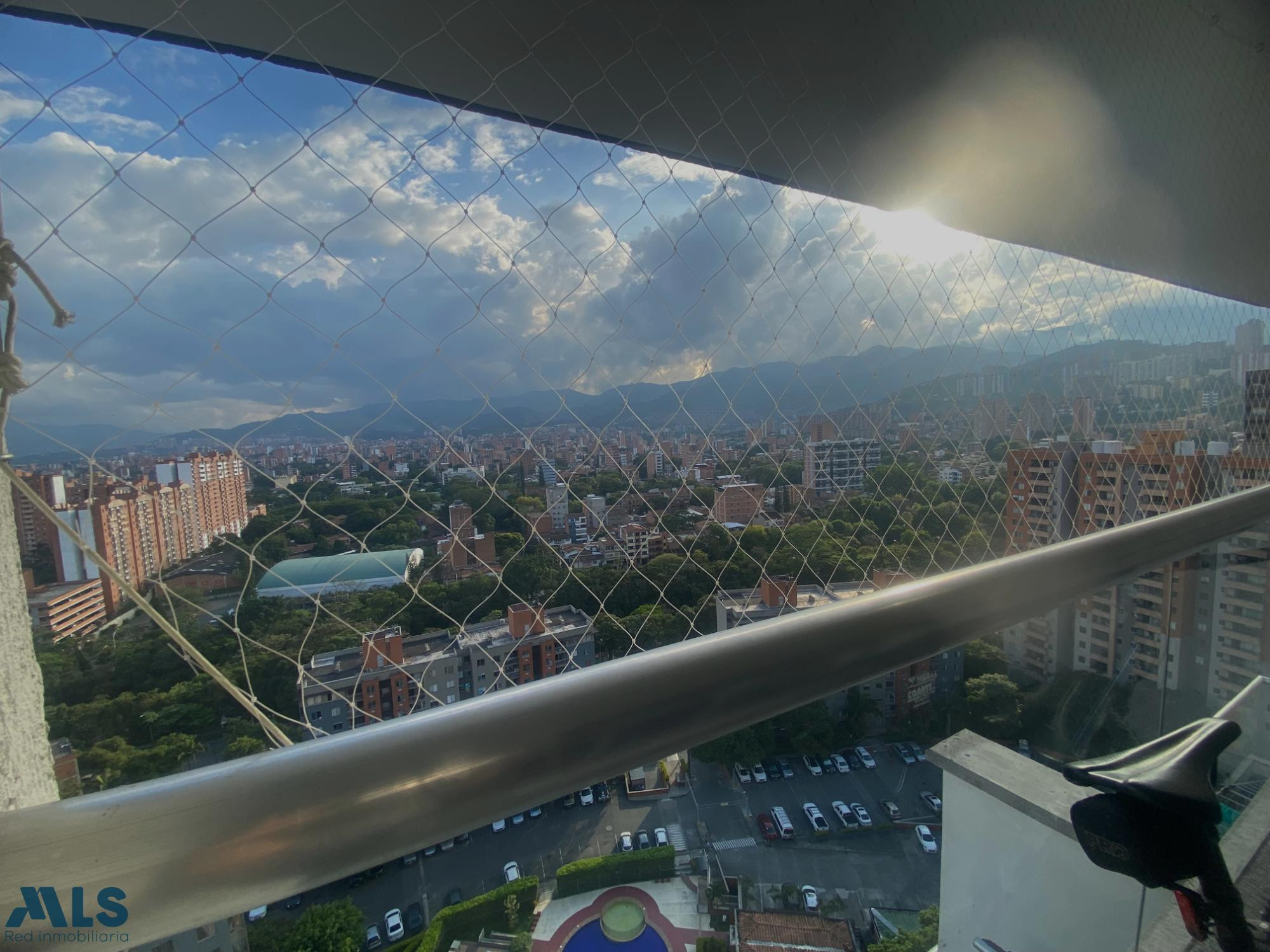 Venta de Apartamento por tierra firme-San German medellin - san german