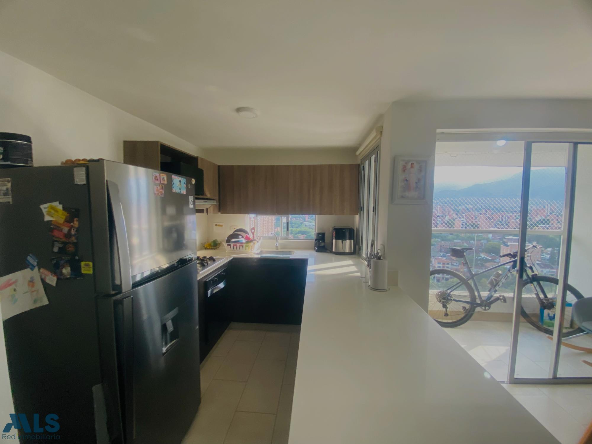 Venta de Apartamento por tierra firme-San German medellin - san german