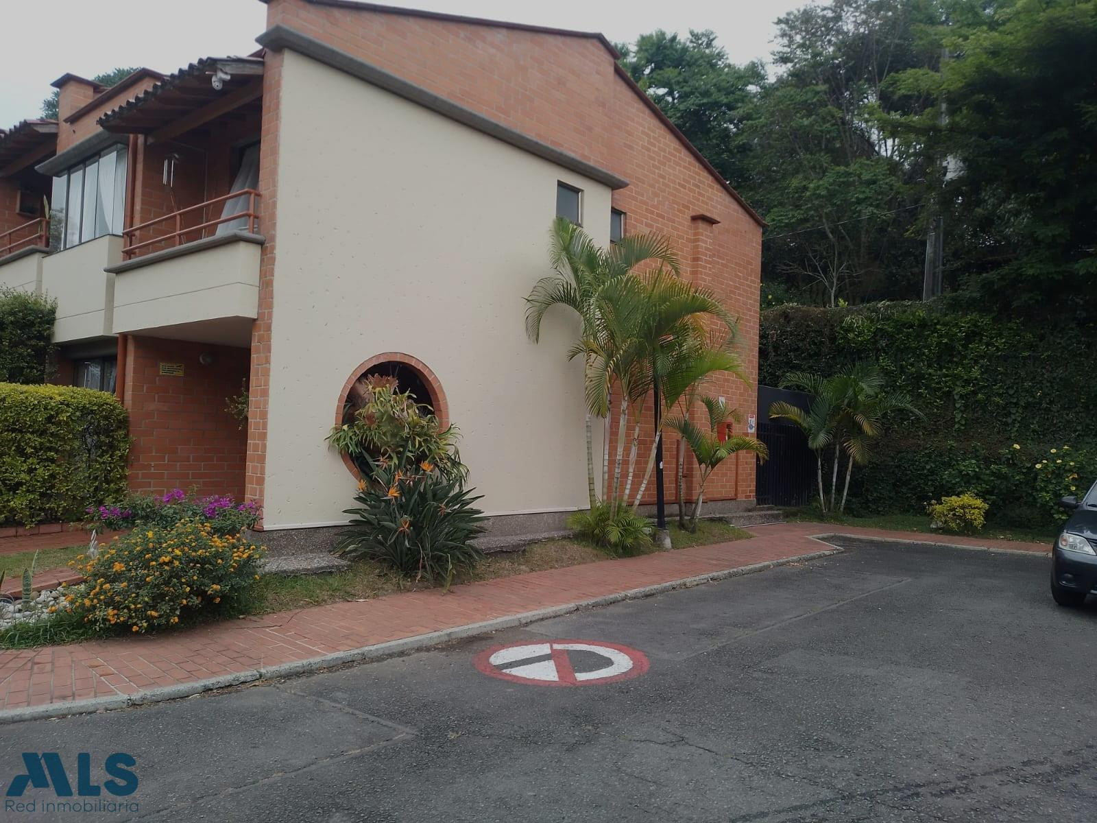 Casa en venta Envigado, Camino Verde, Zona Plana envigado - camino verde