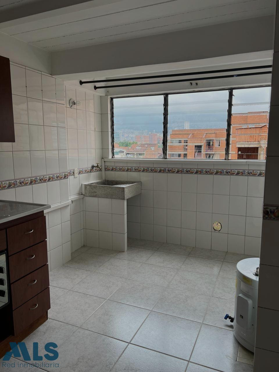 Apartamento dúplex en sector de San Joaquin medellin - san joaquin