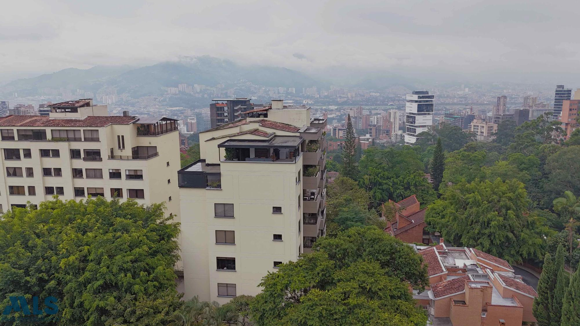 Apartamento grande en La Concha Poblado medellin - la concha