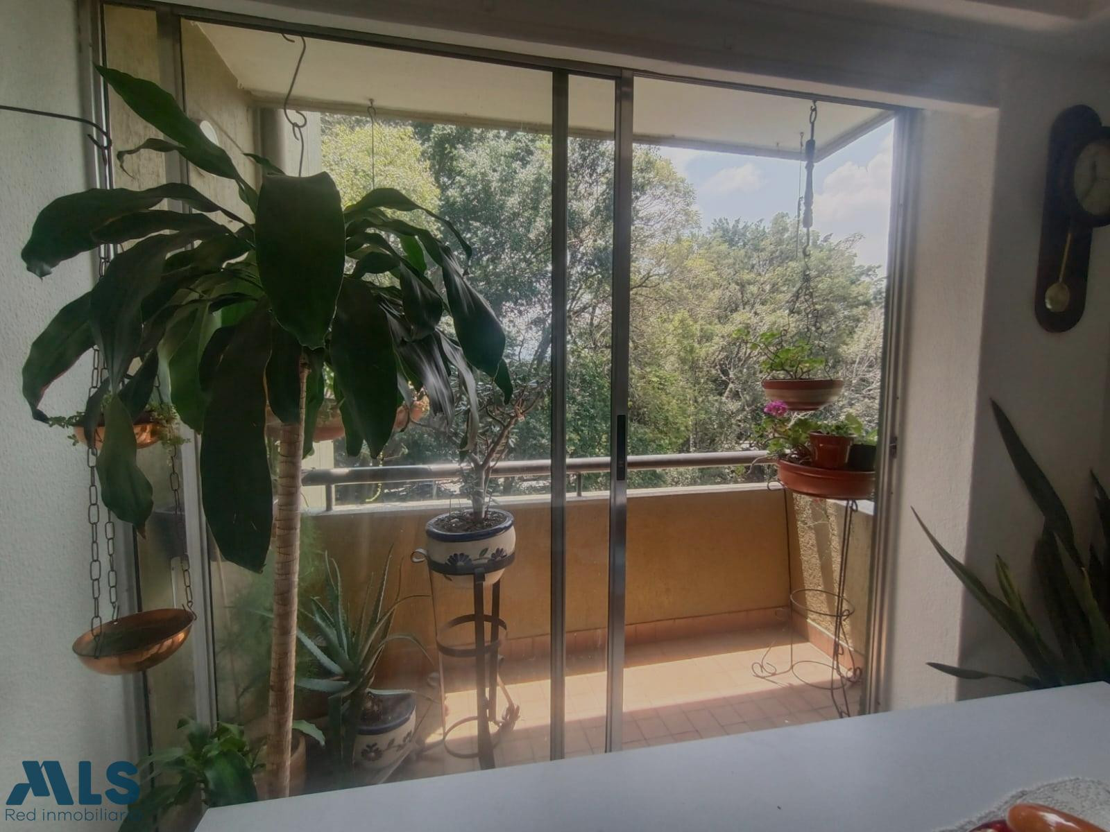 HERMOSO Y CENTRAL APTO EN VENTA medellin - belen parque