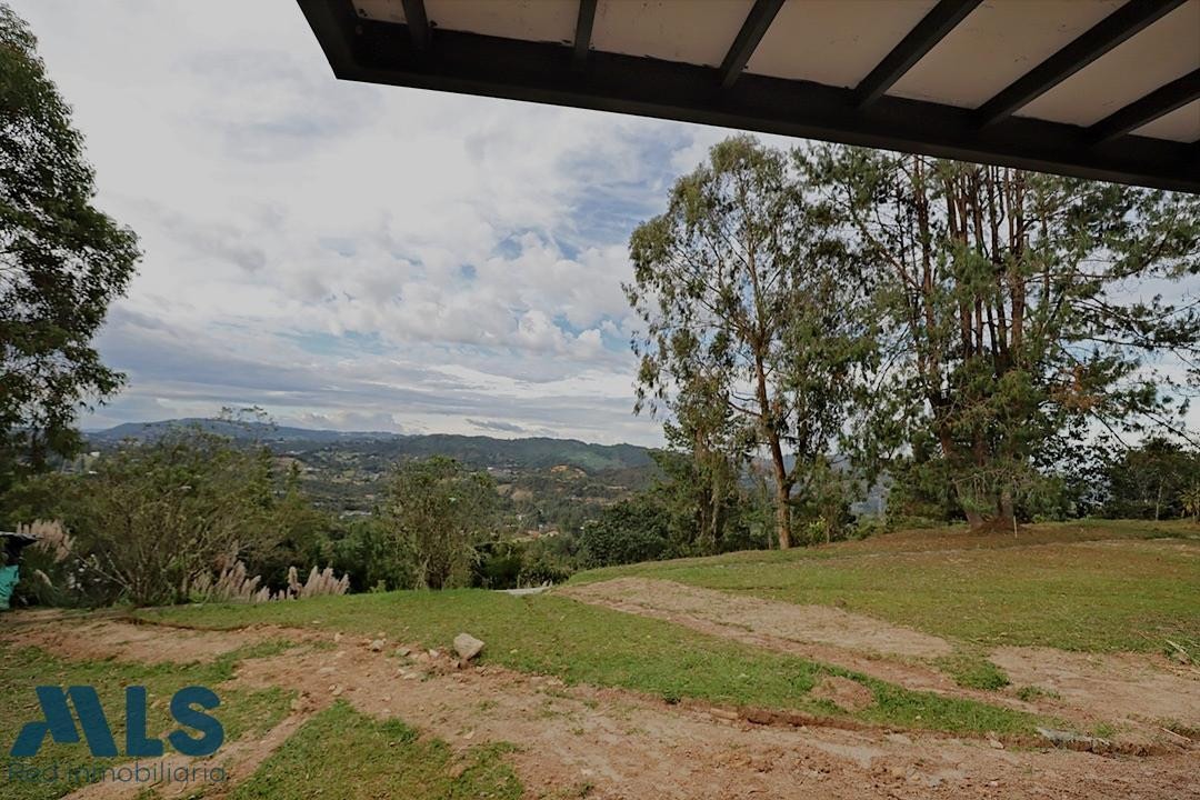 UN SUEÑO CAMPESTRE, 2 ESPECTACULARES CASAS EN EL ALTO DEL ESCOBERO envigado - alto del escobero envigado