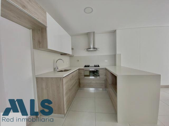 Apartamento piso alto con vista Envigado envigado - loma de los mesa