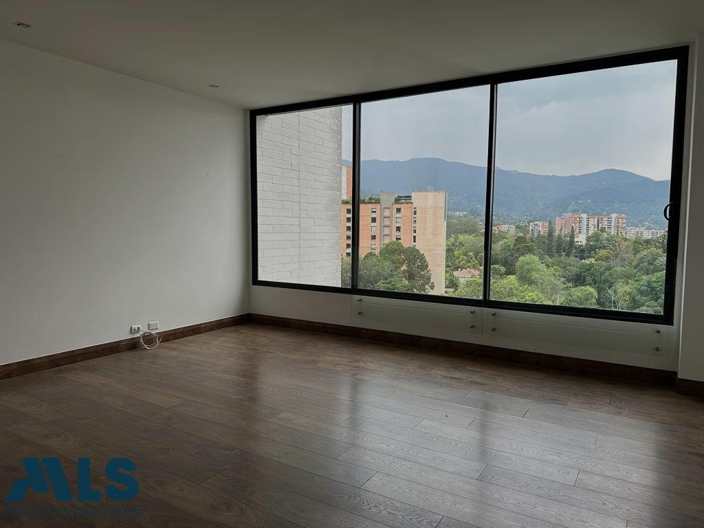 Aparta Estudio En EL Poblado medellin - san lucas