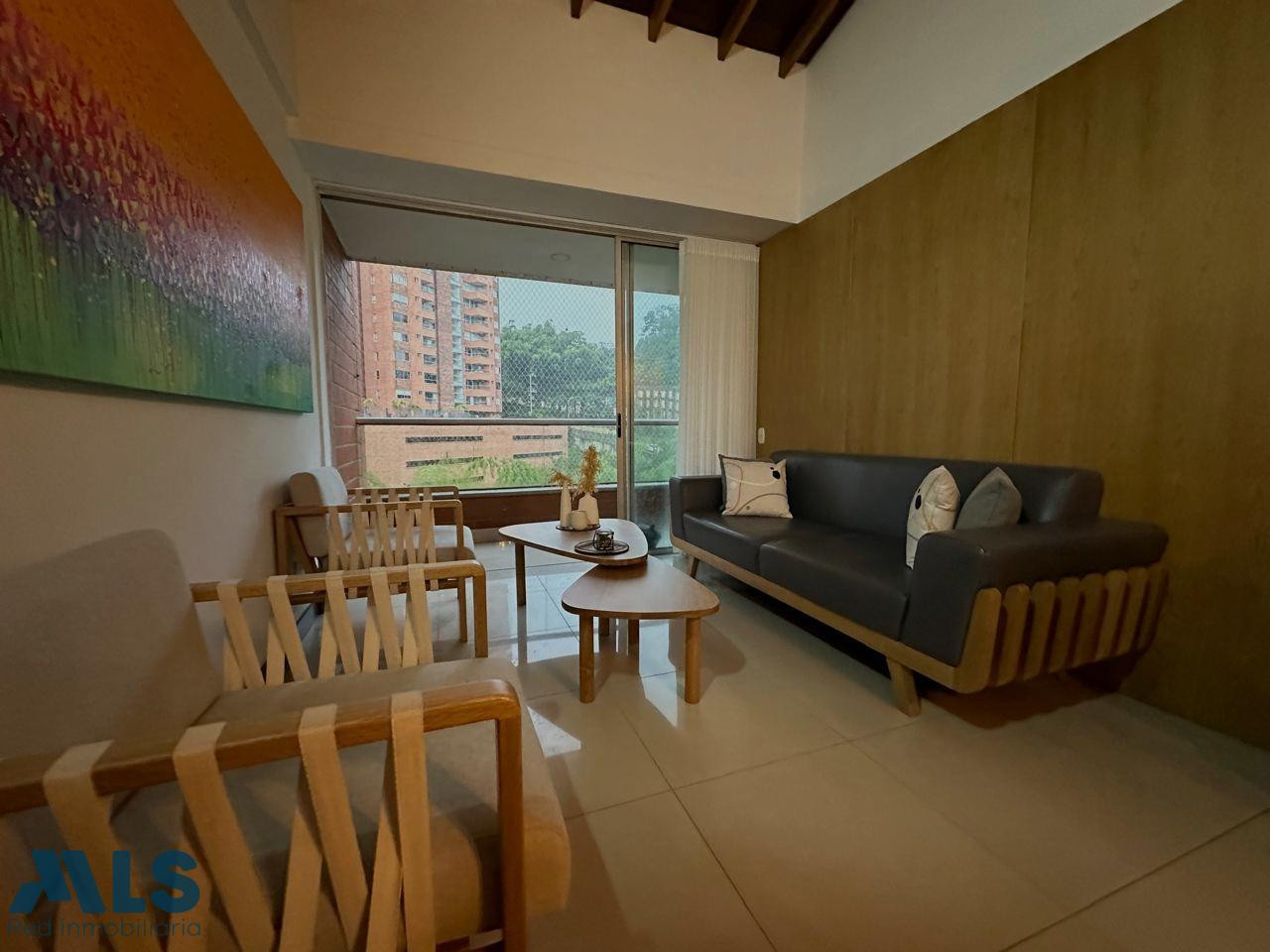 Hermoso apartamento en transversal intermedia envigado - transversal intermedia