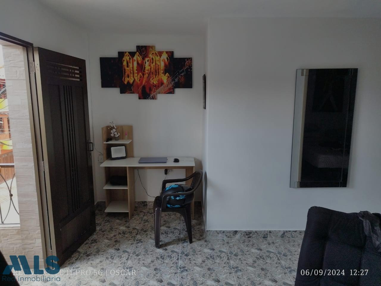 excelente opcion de negocio, casa duplex en villa hermosa medellin - villa hermosa