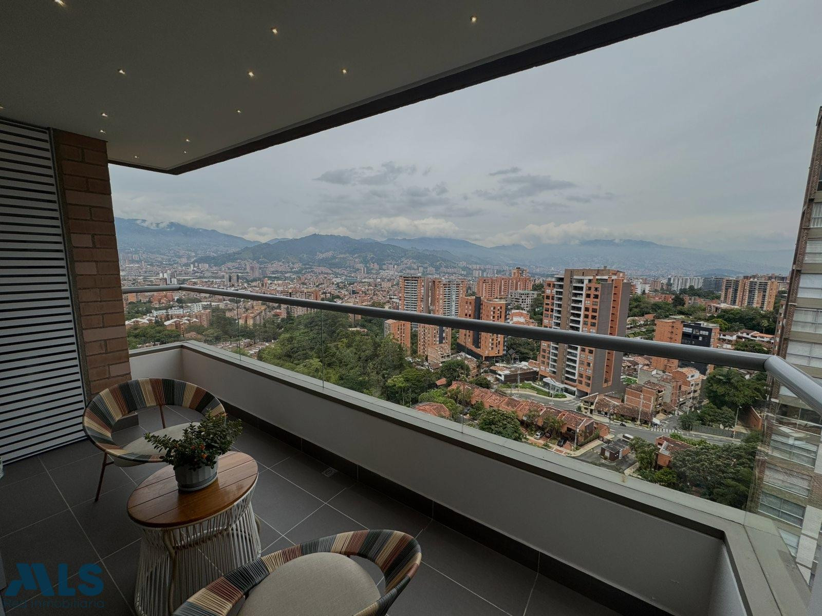 Apartamento con excelente vista y moderno envigado - el chocho