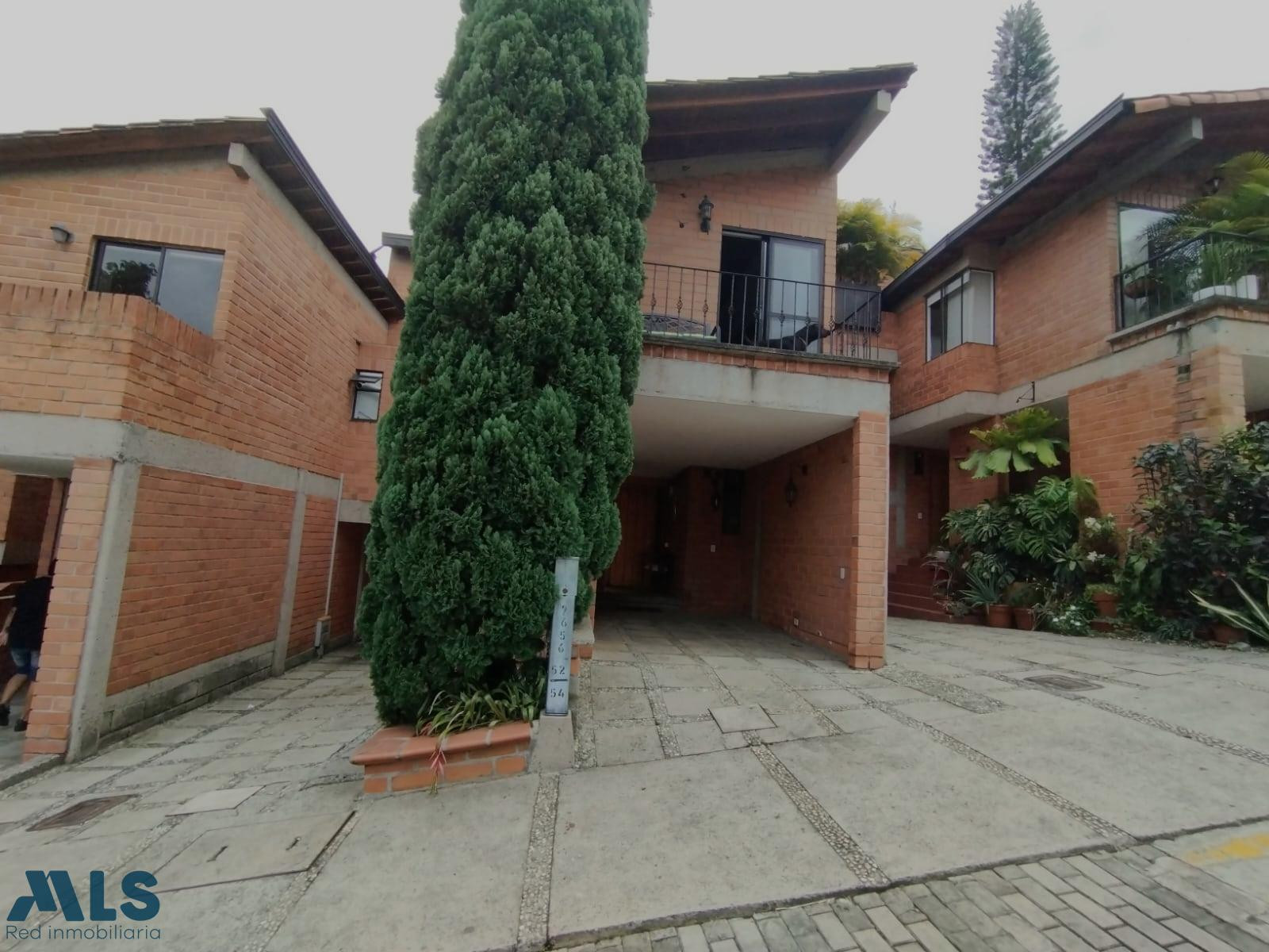 Casa en Venta sector los Naranjos, El Poblado medellin - los naranjos