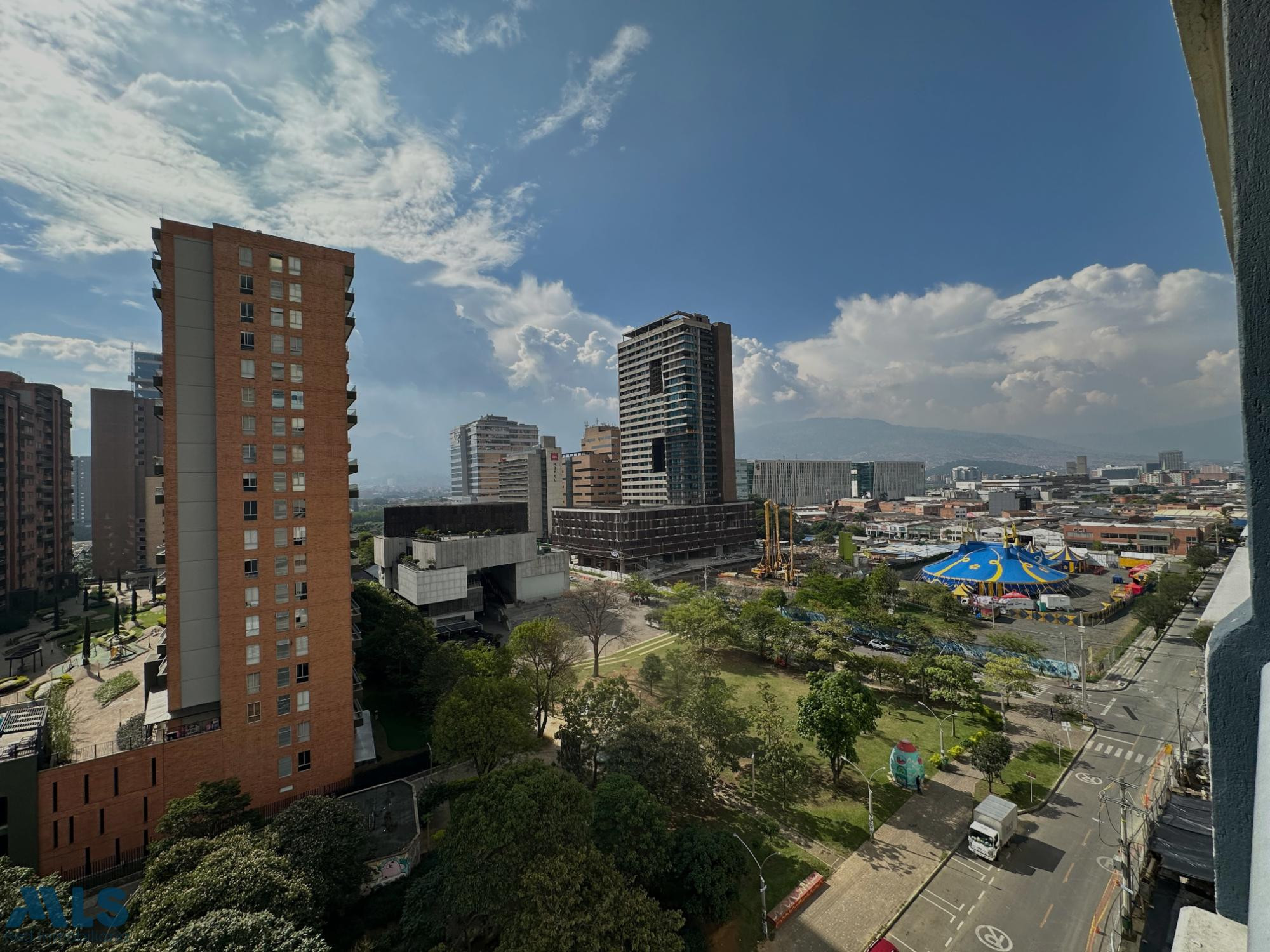 La unidad con las mejores zonas comunes del poblado medellin - ciudad del rio