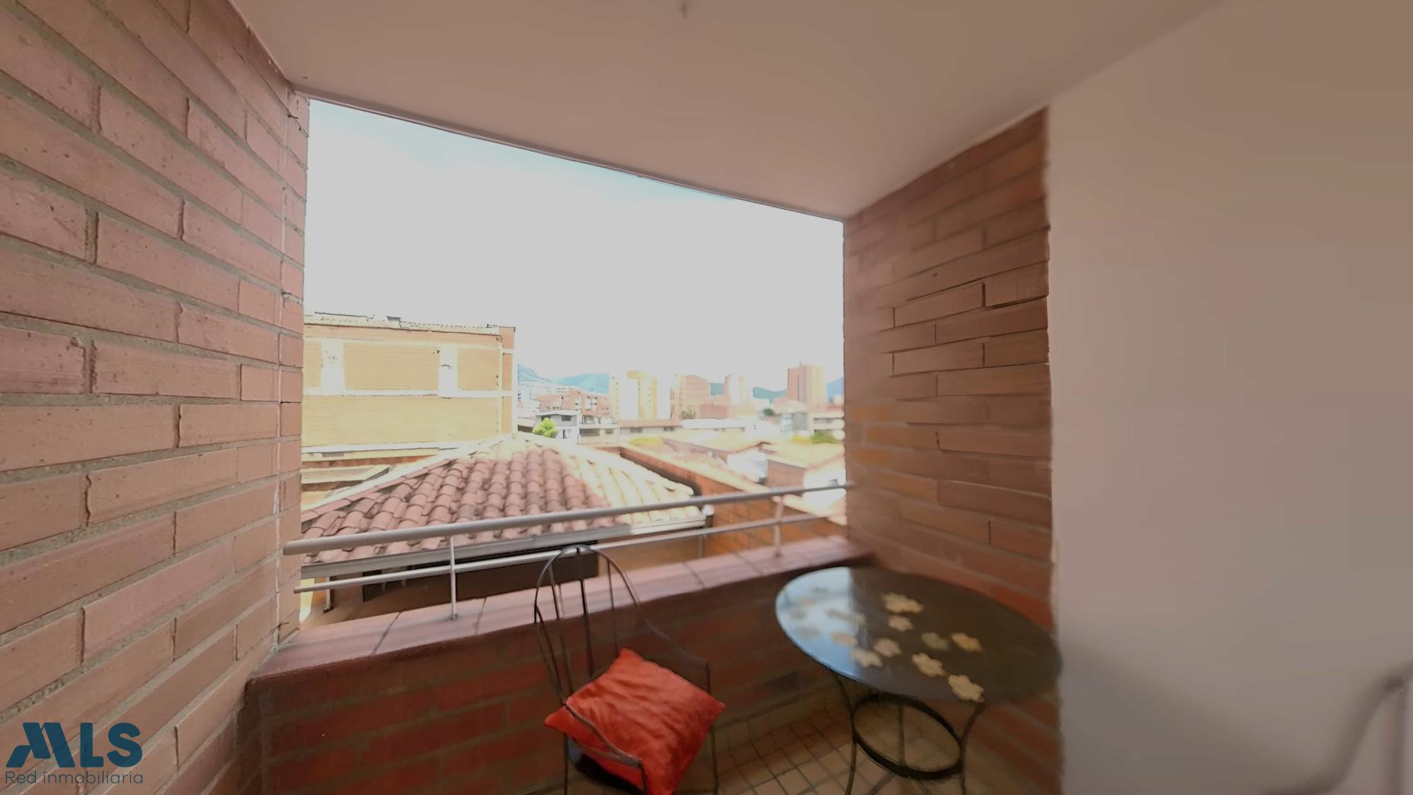 vendo apartamento listo para ocupar en laureles medellin - laureles