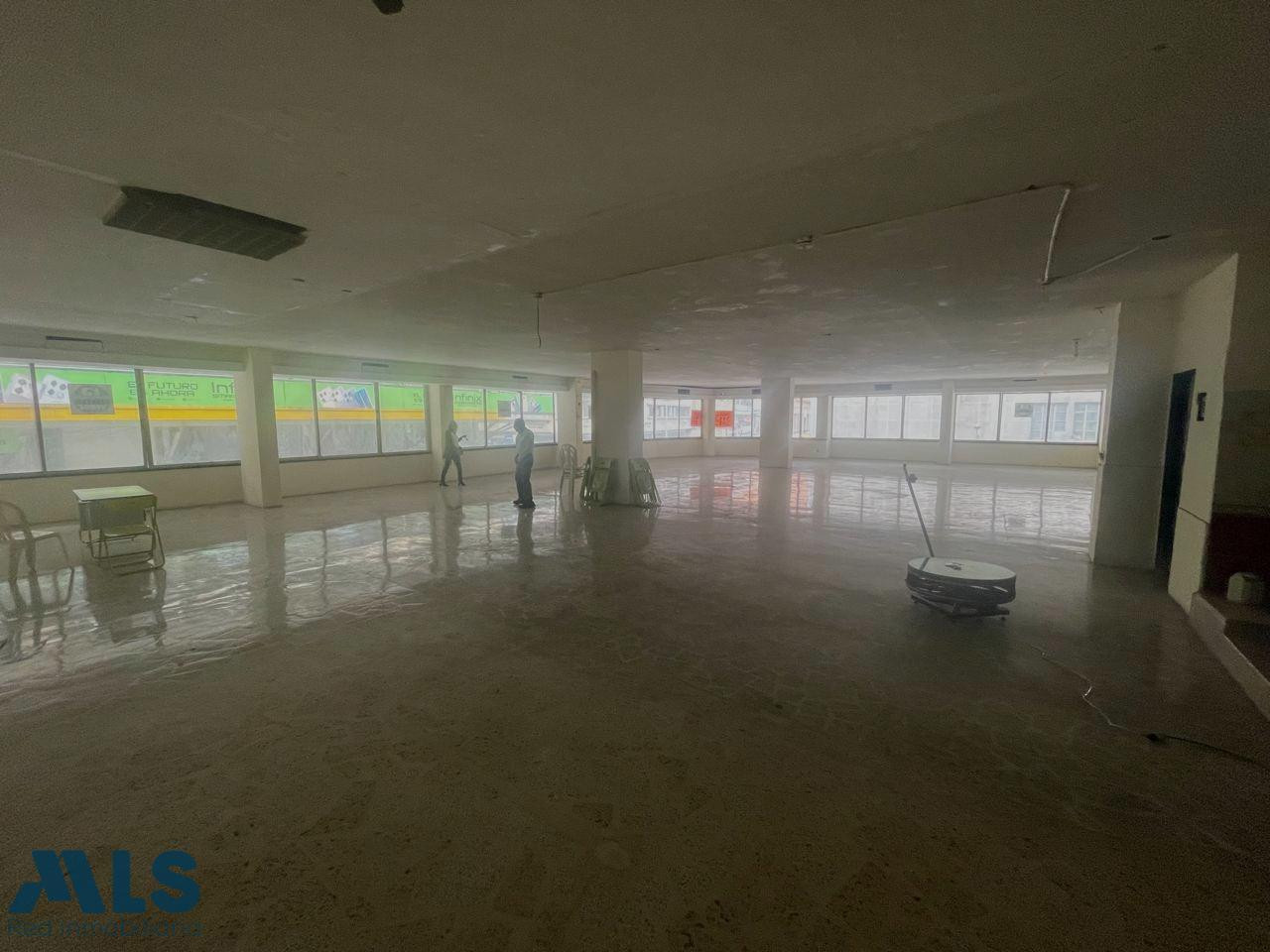 Oficina a la venta proxima a zona comercial en el centro medellin - centro