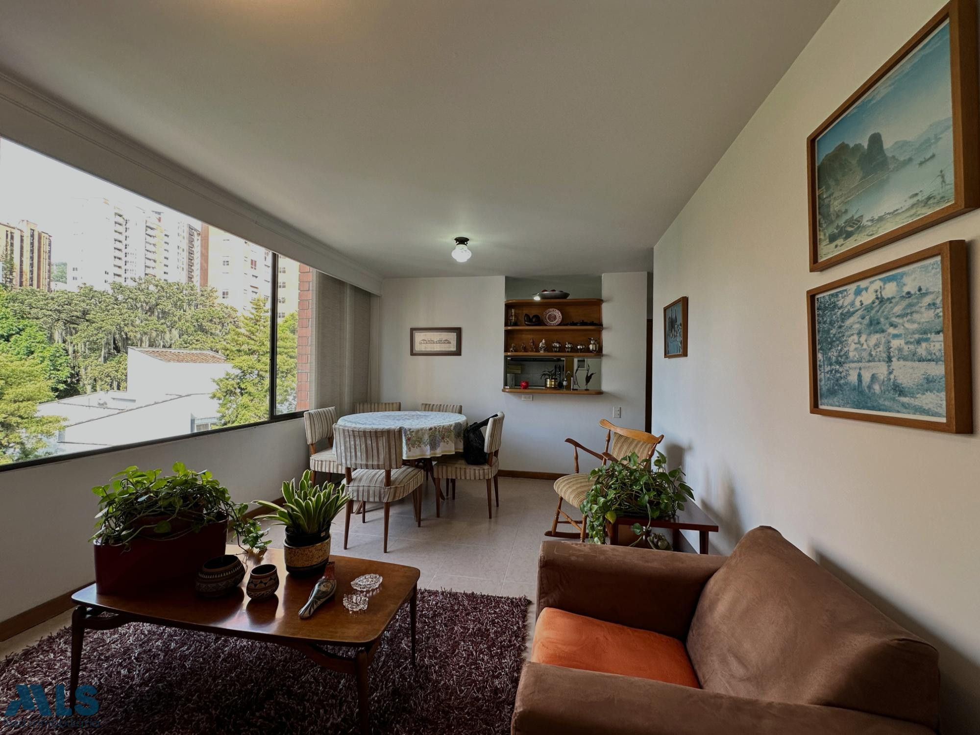 VENTA DE IMPECABLE APARTAMENTO EN CASTROPOL medellin - castropol