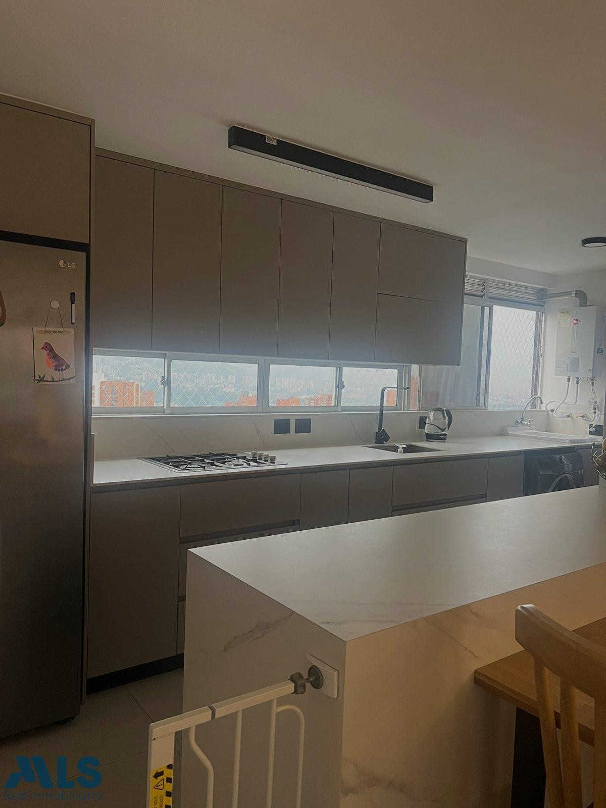 Apartamento recien remodelado medellin - el poblado