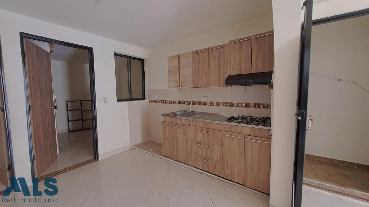 Apartamento con excelentes acabados itagui - el tablazo