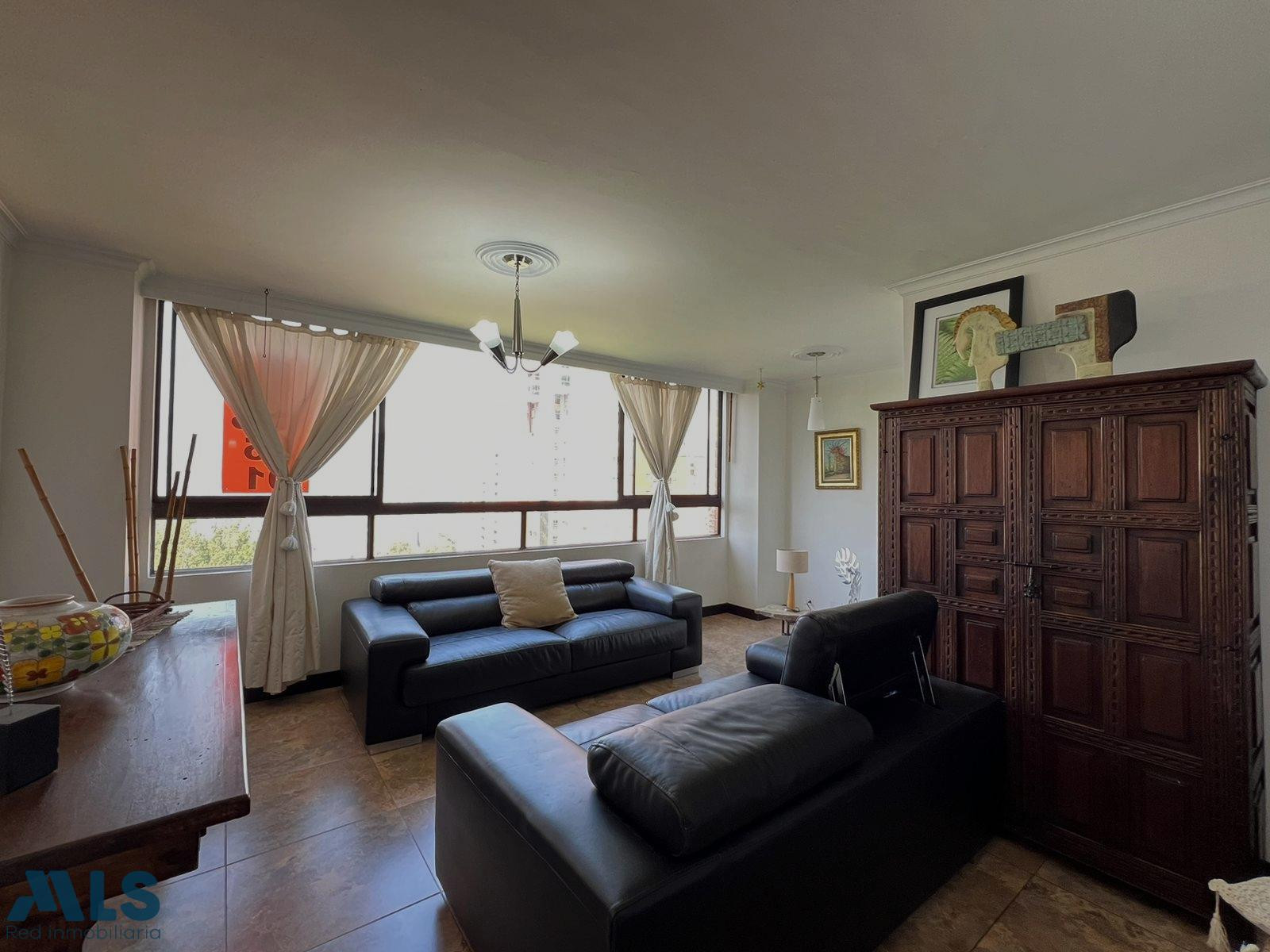 Apartamento en venta en El Campestre, en El Poblado. medellin - el campestre