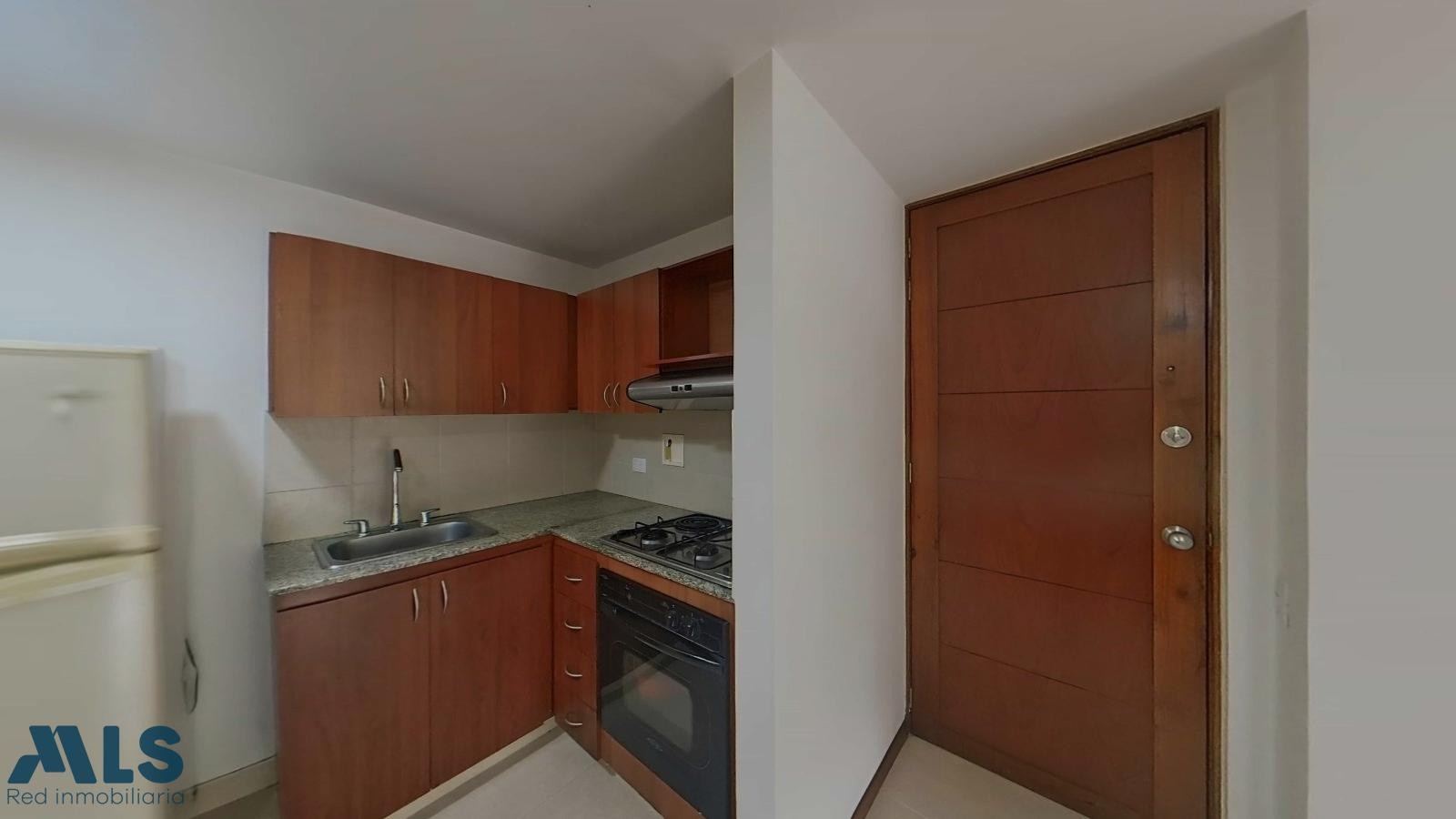 Apartamento con muy buenos espcios envigado - camino verde