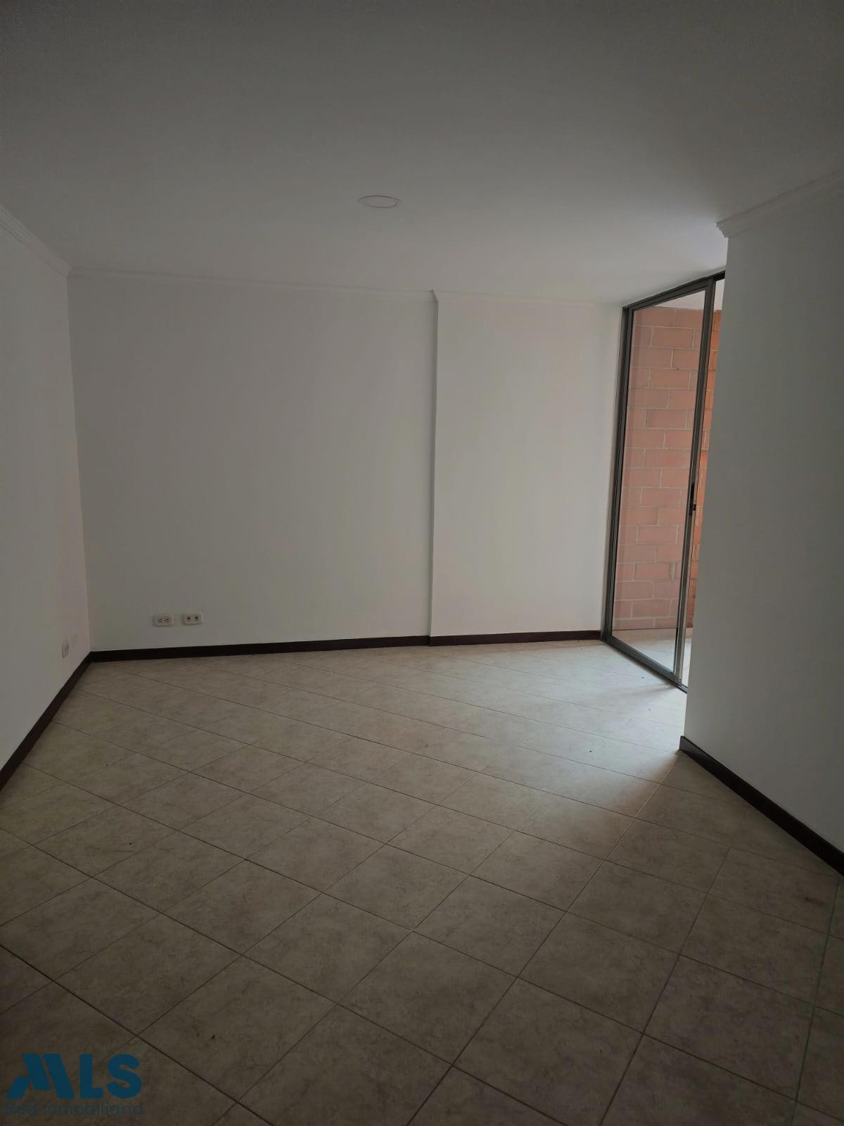 Apartamenteo ubicado en sector super residencial y tranquilo. medellin - cerro nutibara