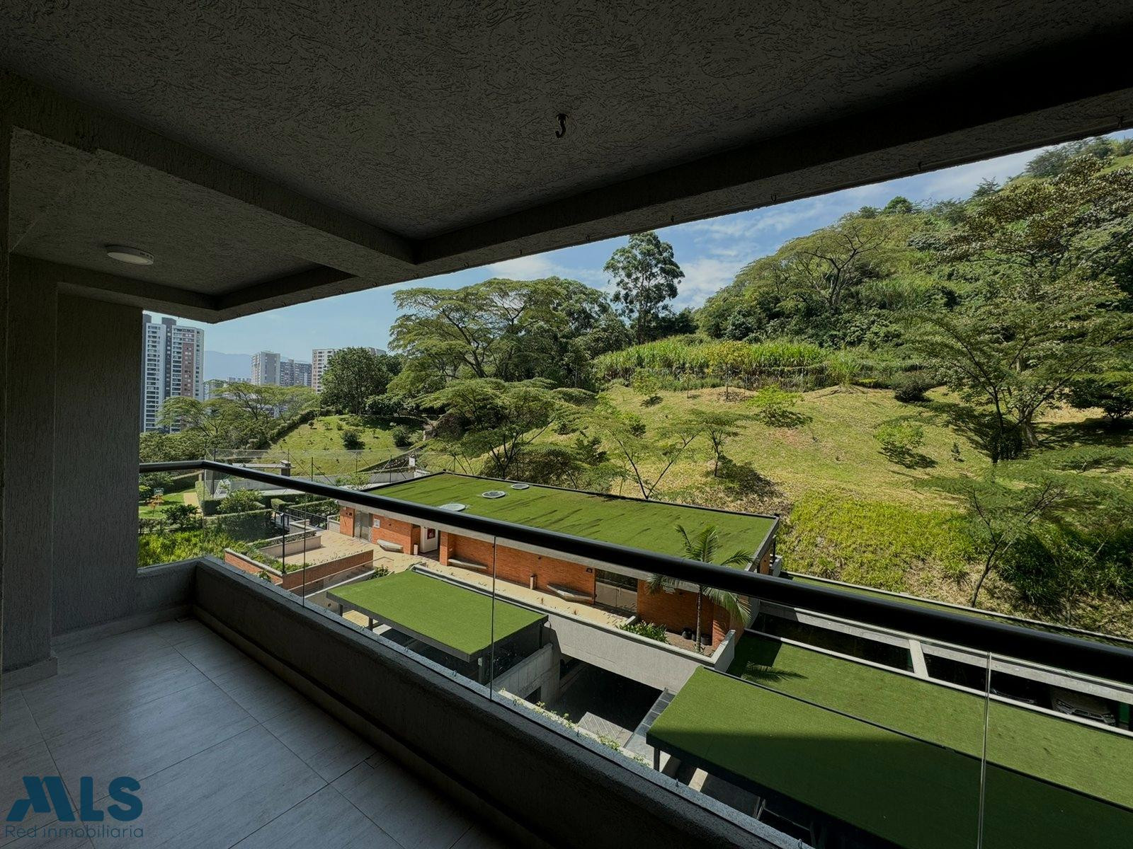 Excelentes espacios, tranquilidad y vista verde en Loma de los Bernal medellin - loma de los bernal