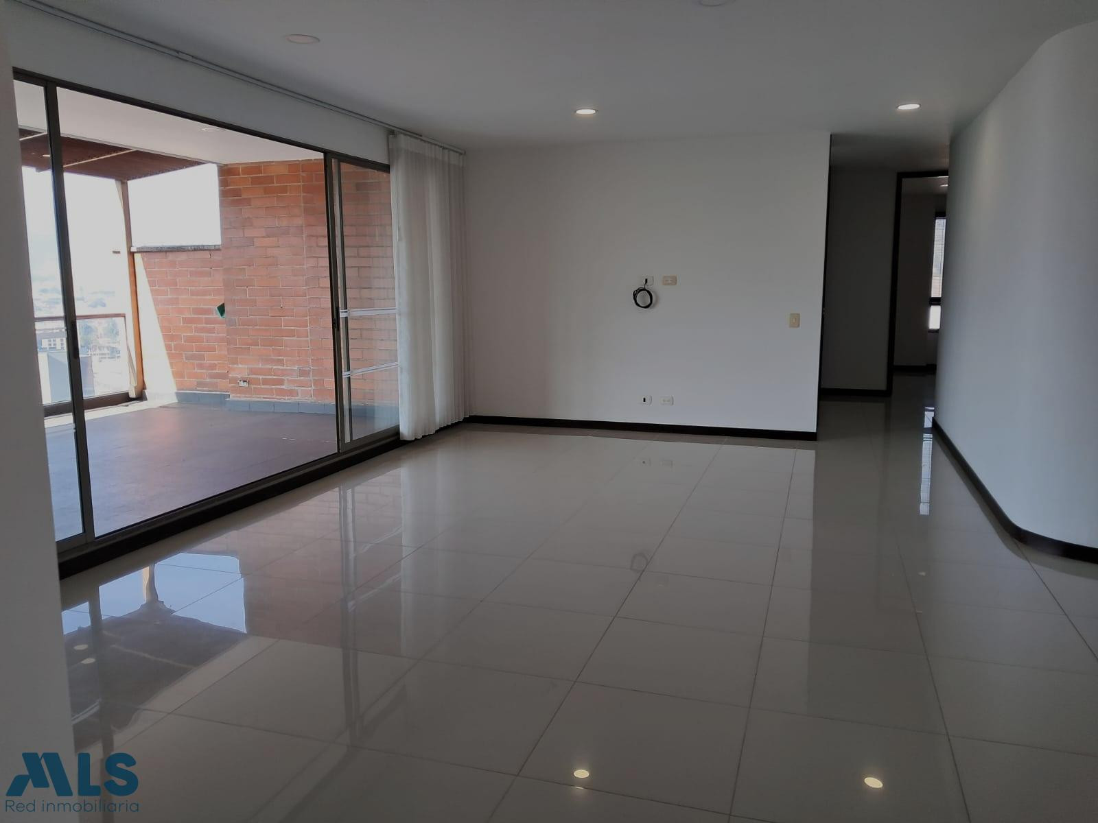 Apartamento en Santa María de los Ángeles, Poblado. medellin - santa maria de los angeles