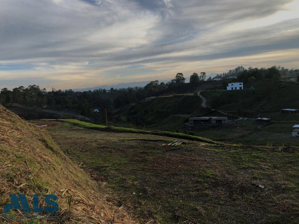 VENTA DE LOTE EN SAN VICENTE EN UNA EXCELENTE PARCELACIÓN san-vicente - autopista medellin bogota