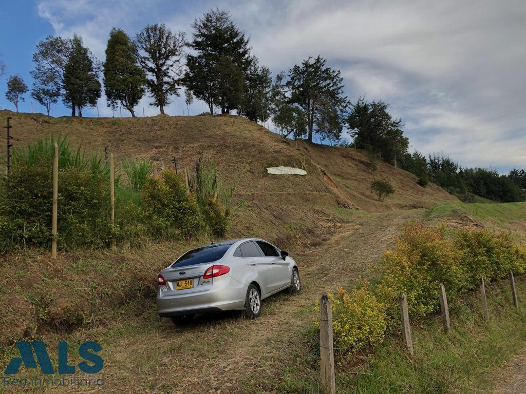 VENTA DE LOTE EN SAN VICENTE EN UNA EXCELENTE PARCELACIÓN san-vicente - autopista medellin bogota