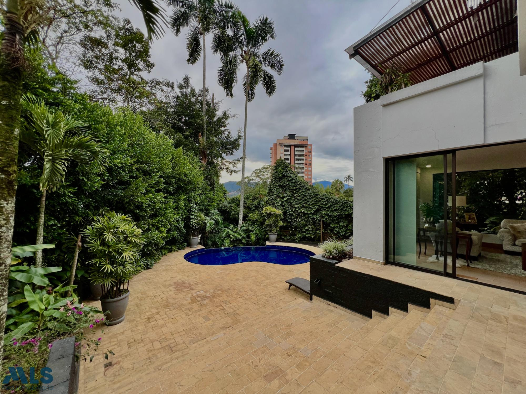 casa para la venta envigado el esmeraldal envigado - el esmeraldal