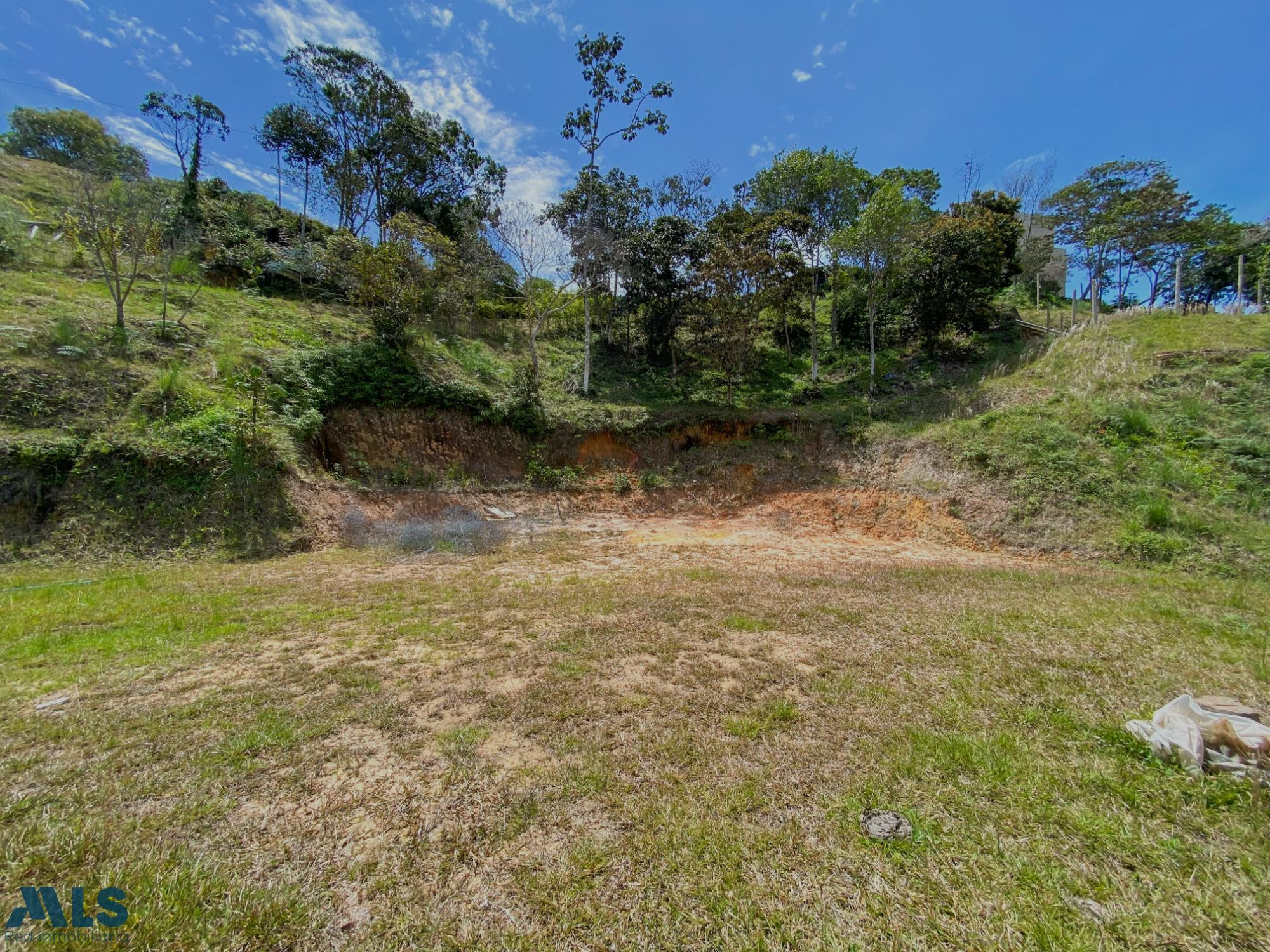 Lote independiente en Guatape para la venta guatape - la piedra