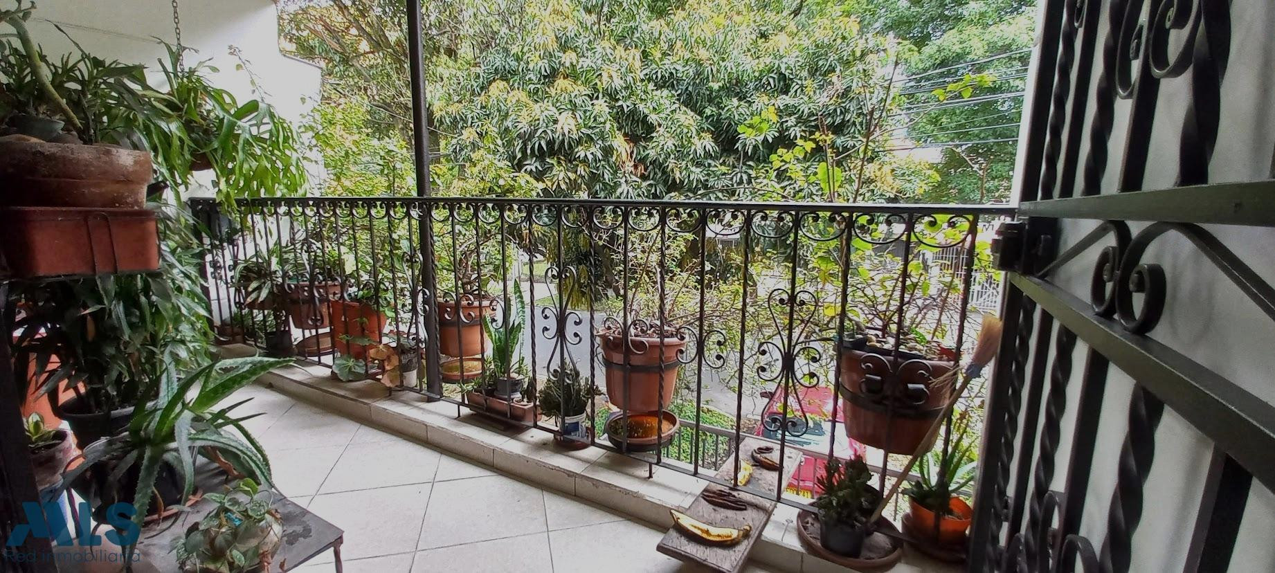 VENTA DE CASA EN SEGUNDO PISO - BELEN CERCA LOS MOLINOS medellin - la palma