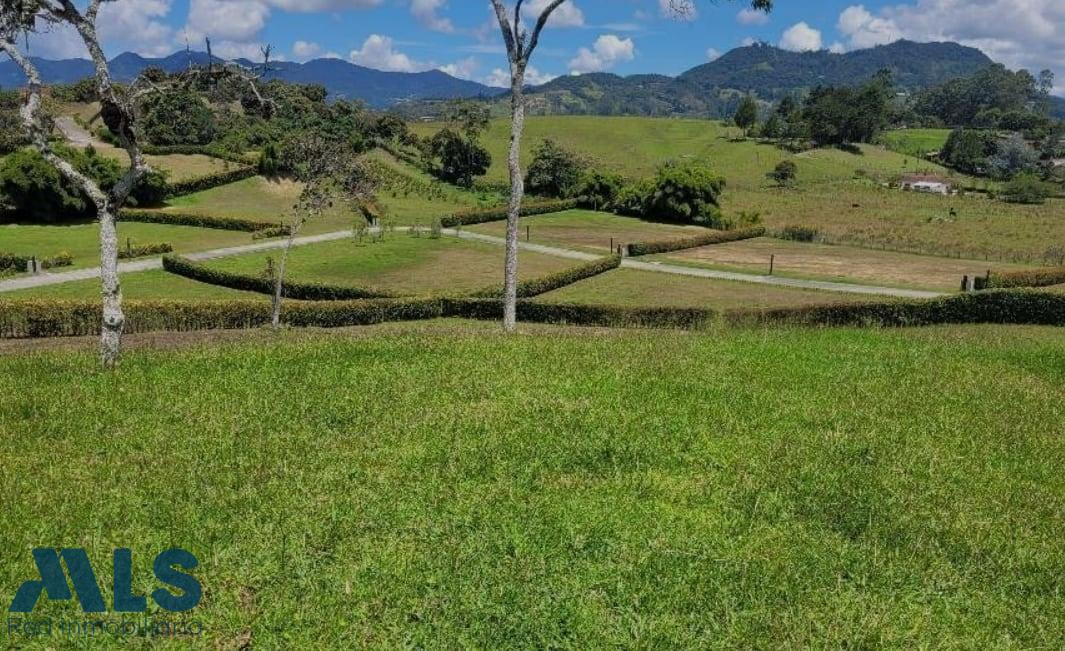 LOTE PARA CONSTRUIR LA CASA DE TUS SUEÑOS EN LLANOGRANDE rionegro - llanogrande