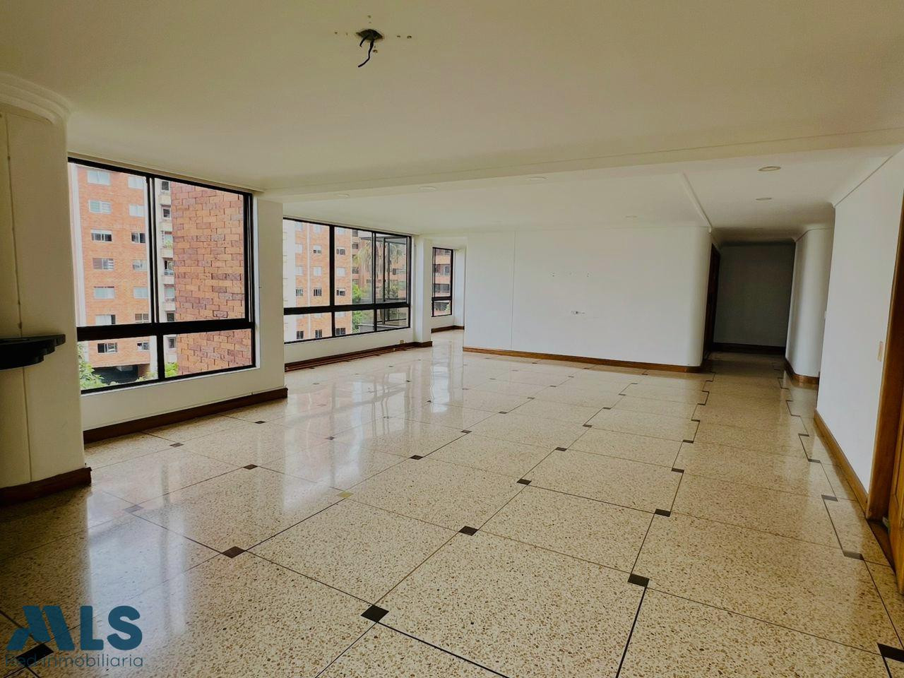 Apartamento ideal para reformar!!! medellin - castropol