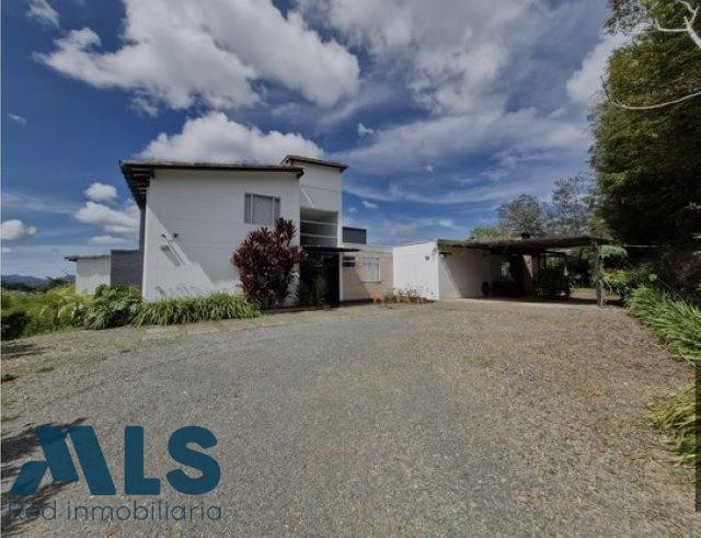 FINCA EN VENTA EN RIONEGRO rionegro - v ojo de agua