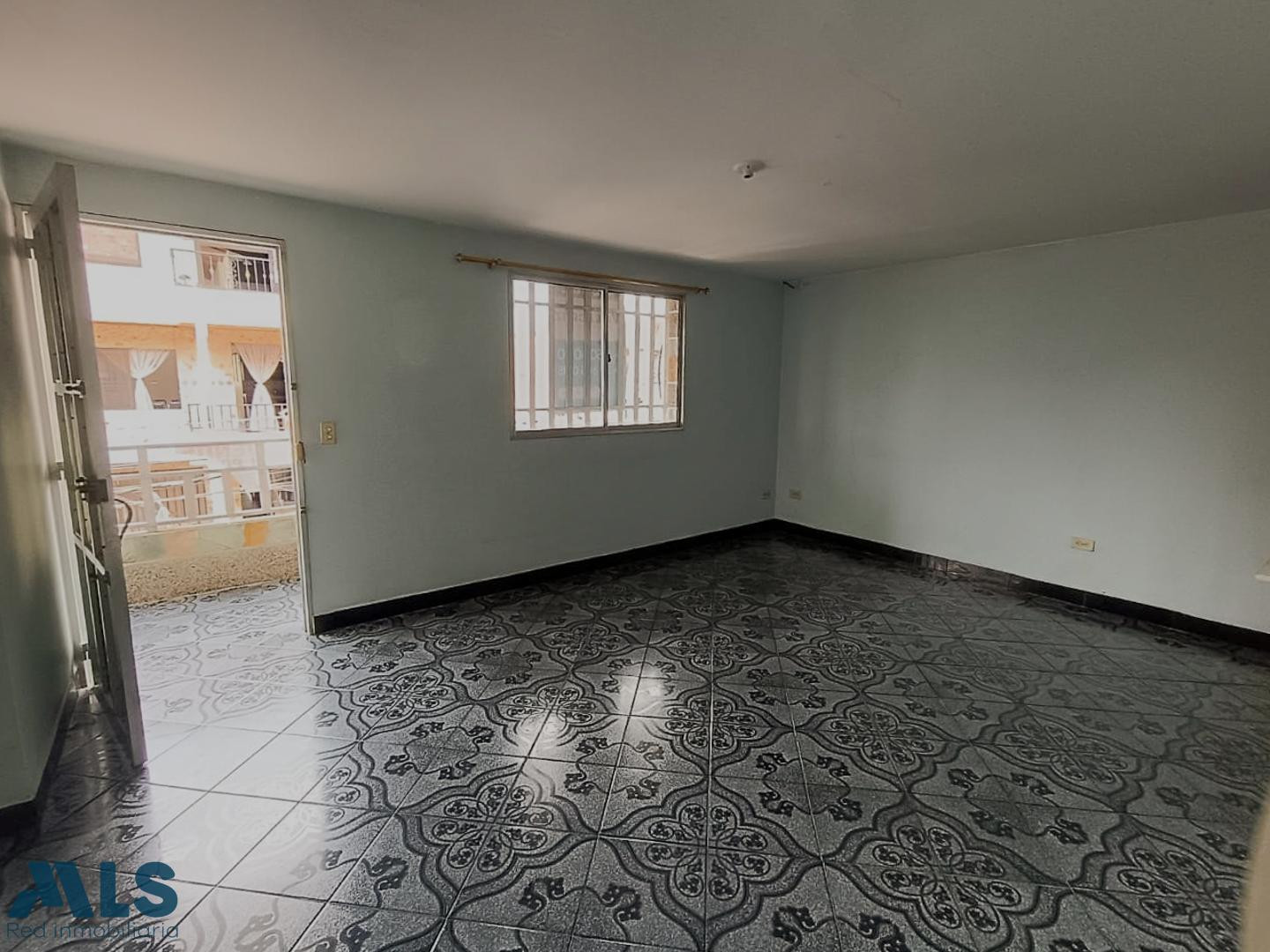 apartamento en venta con excelente vista a la ciudad medellin - manrique oriental