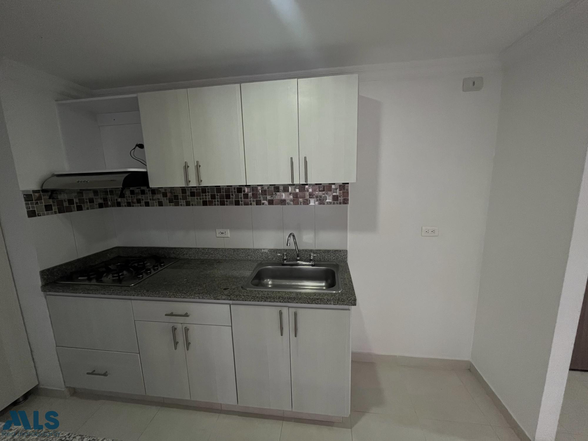 Apartamento para la venta en la estrella alta valorización la-estrella - la ferreria