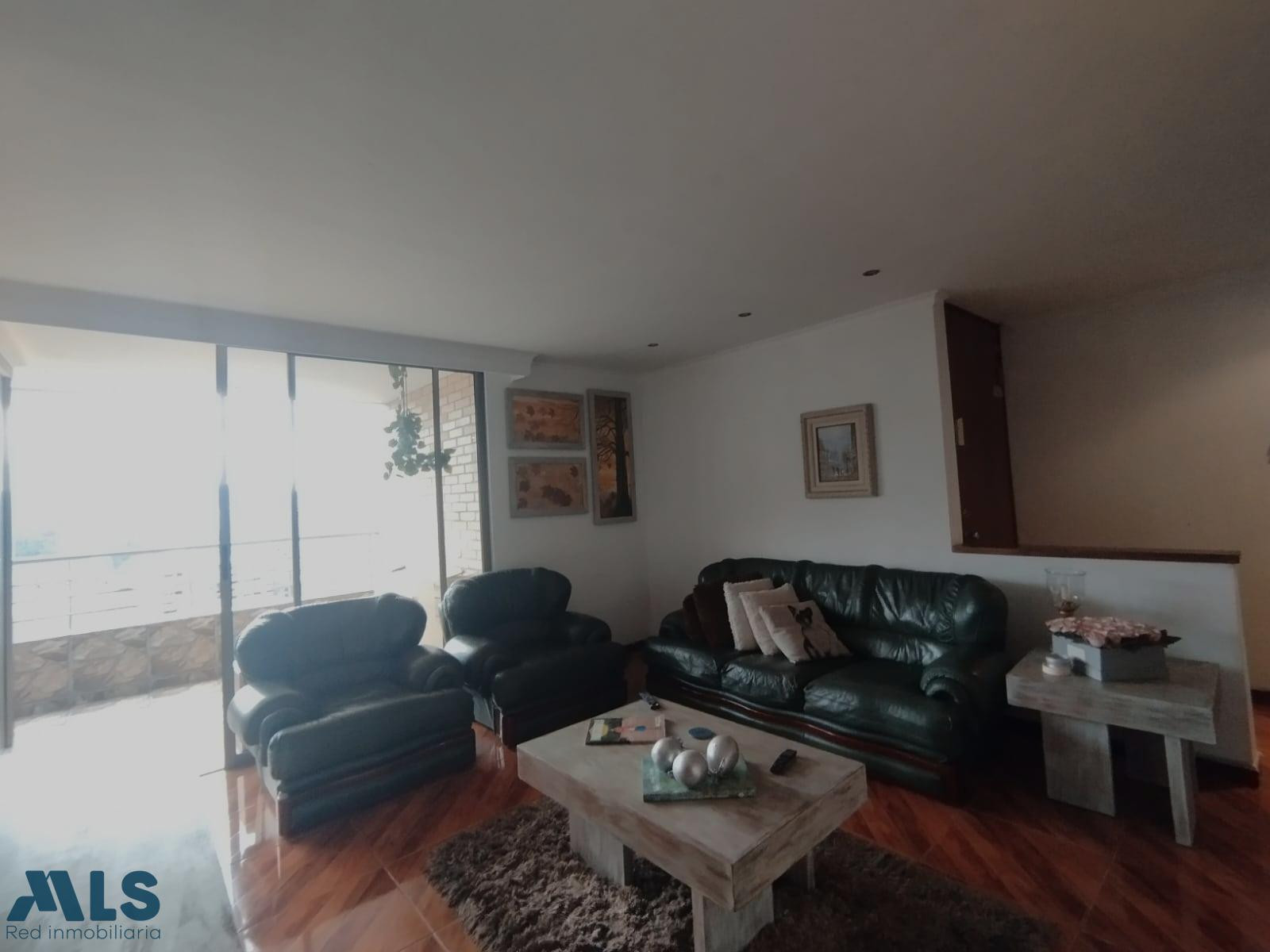 Apartamento en los Parra,Poblado medellin - loma de los parra